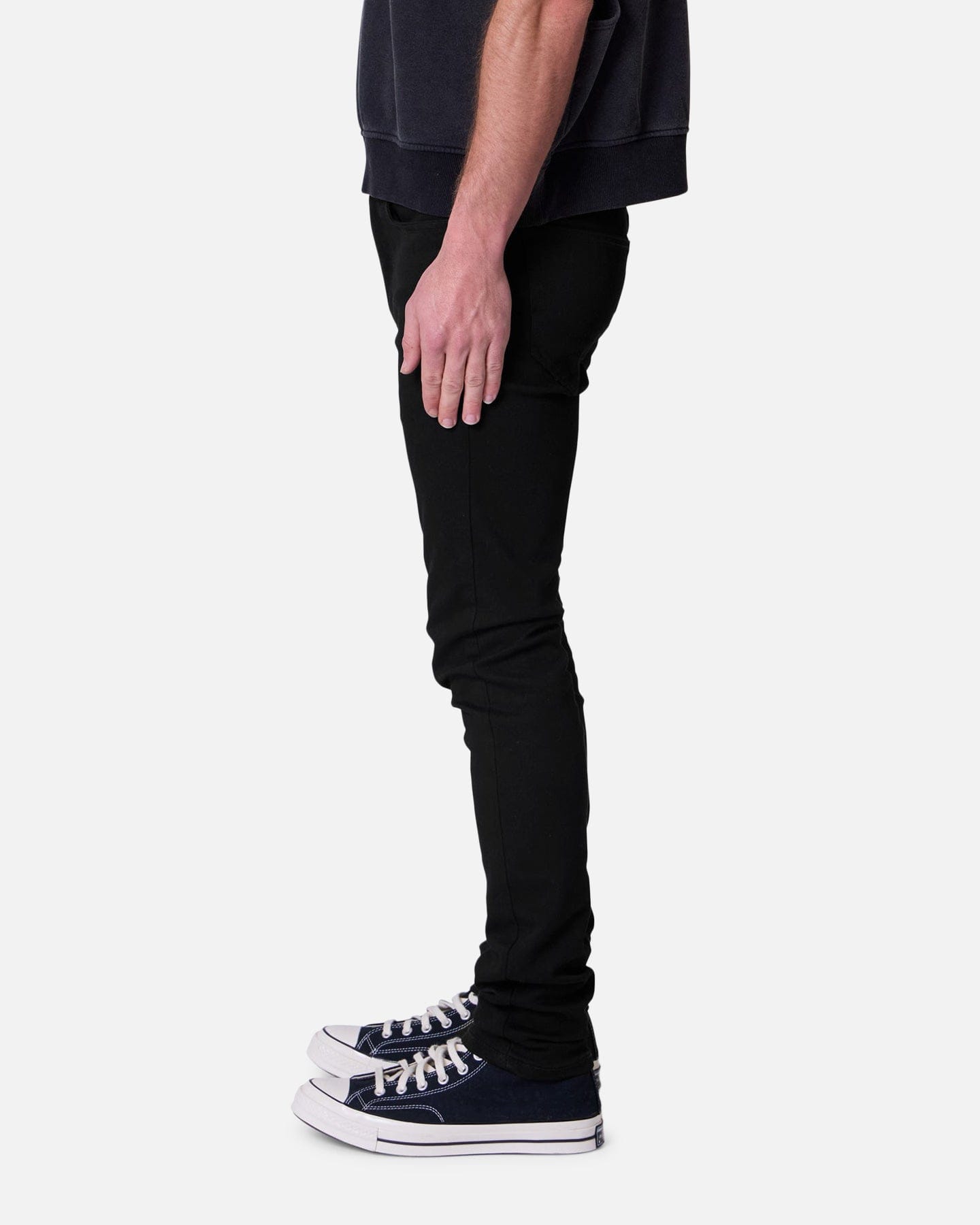 MNML Skinny Raw Jeans Rinsed Black