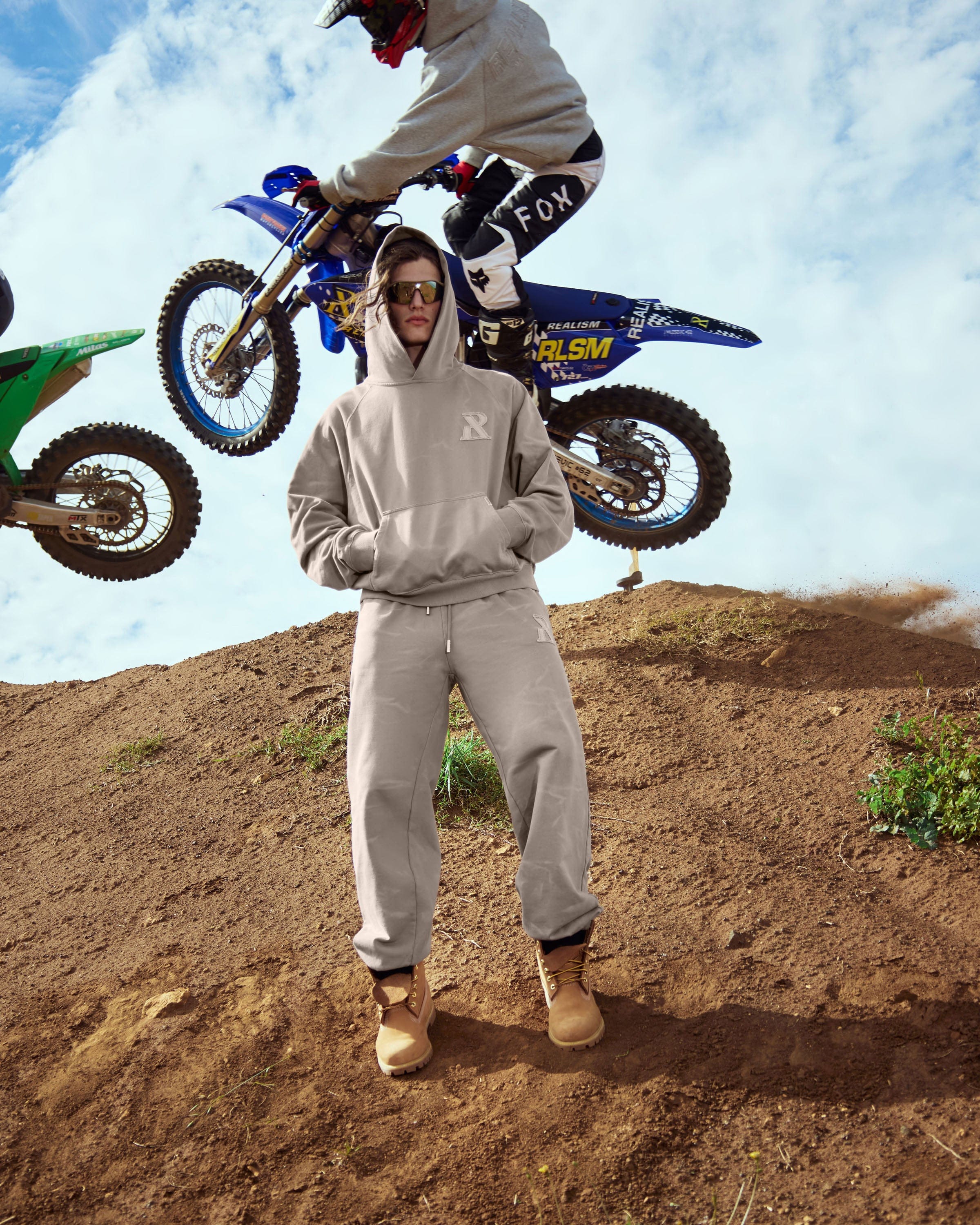 Realism SSS REALISM LEGACY SWEATPANTS WASHED STONE