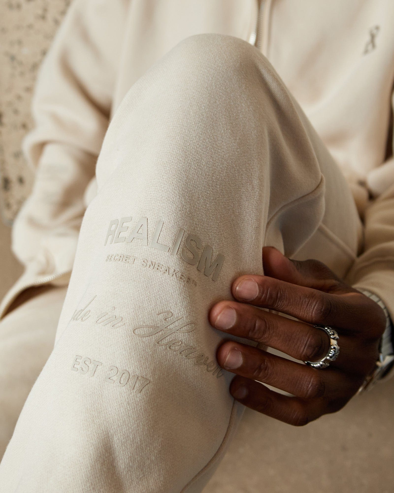 Realism SSS REALISM RADIANT SWEATPANTS IVORY