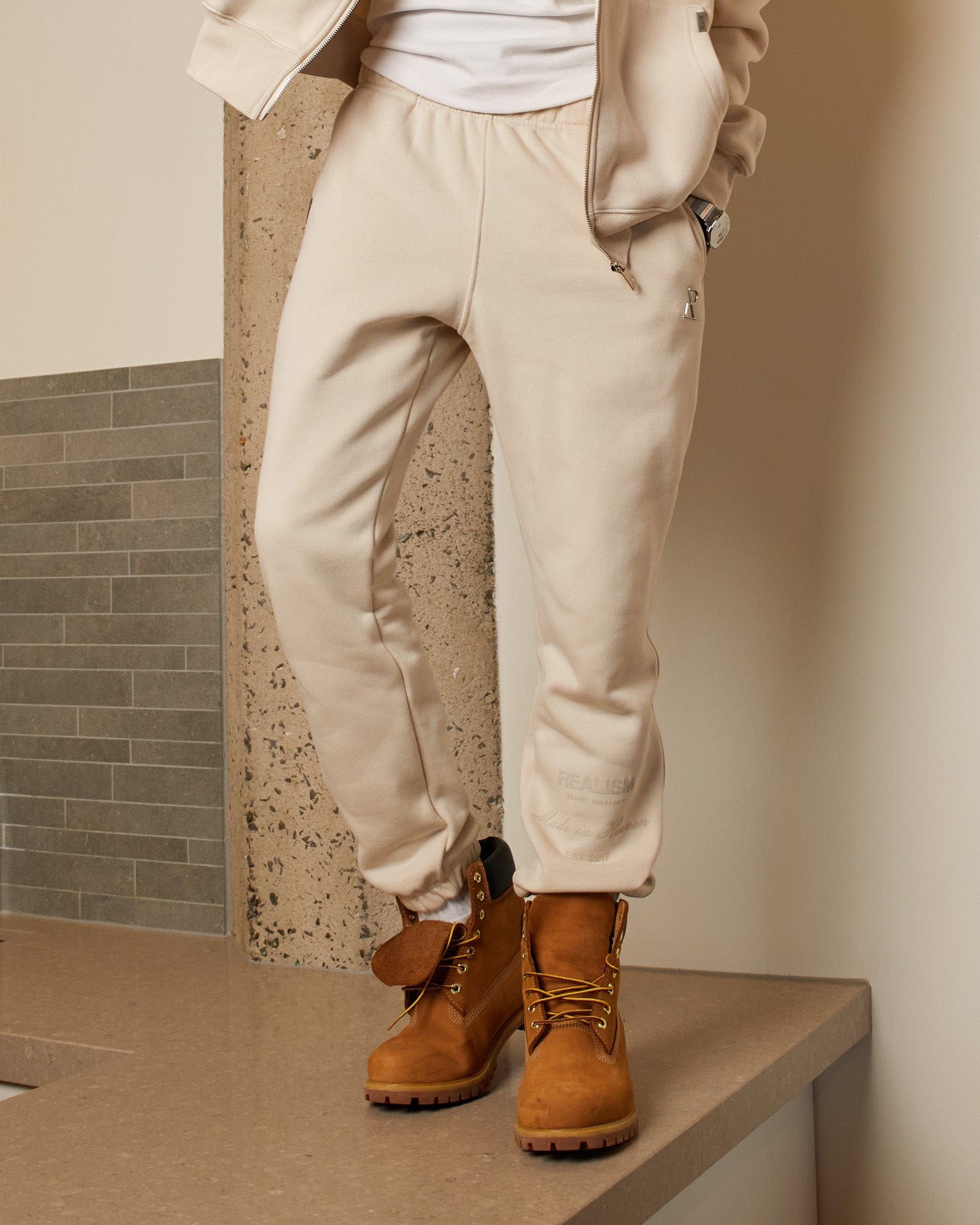 Realism SSS REALISM RADIANT SWEATPANTS IVORY