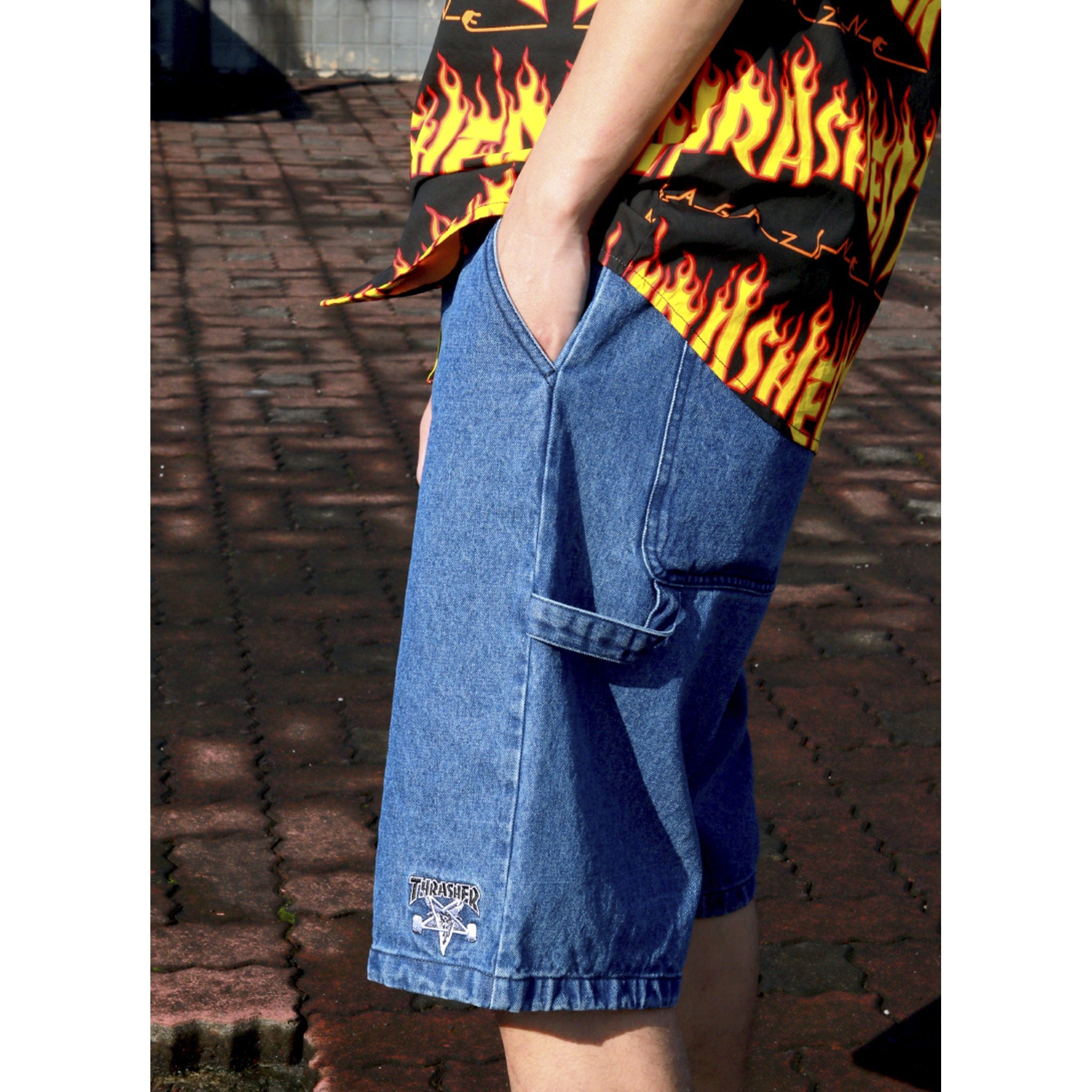 Thrasher SKATEGOAT DENIM CARPENTER SHORTS (Blue)