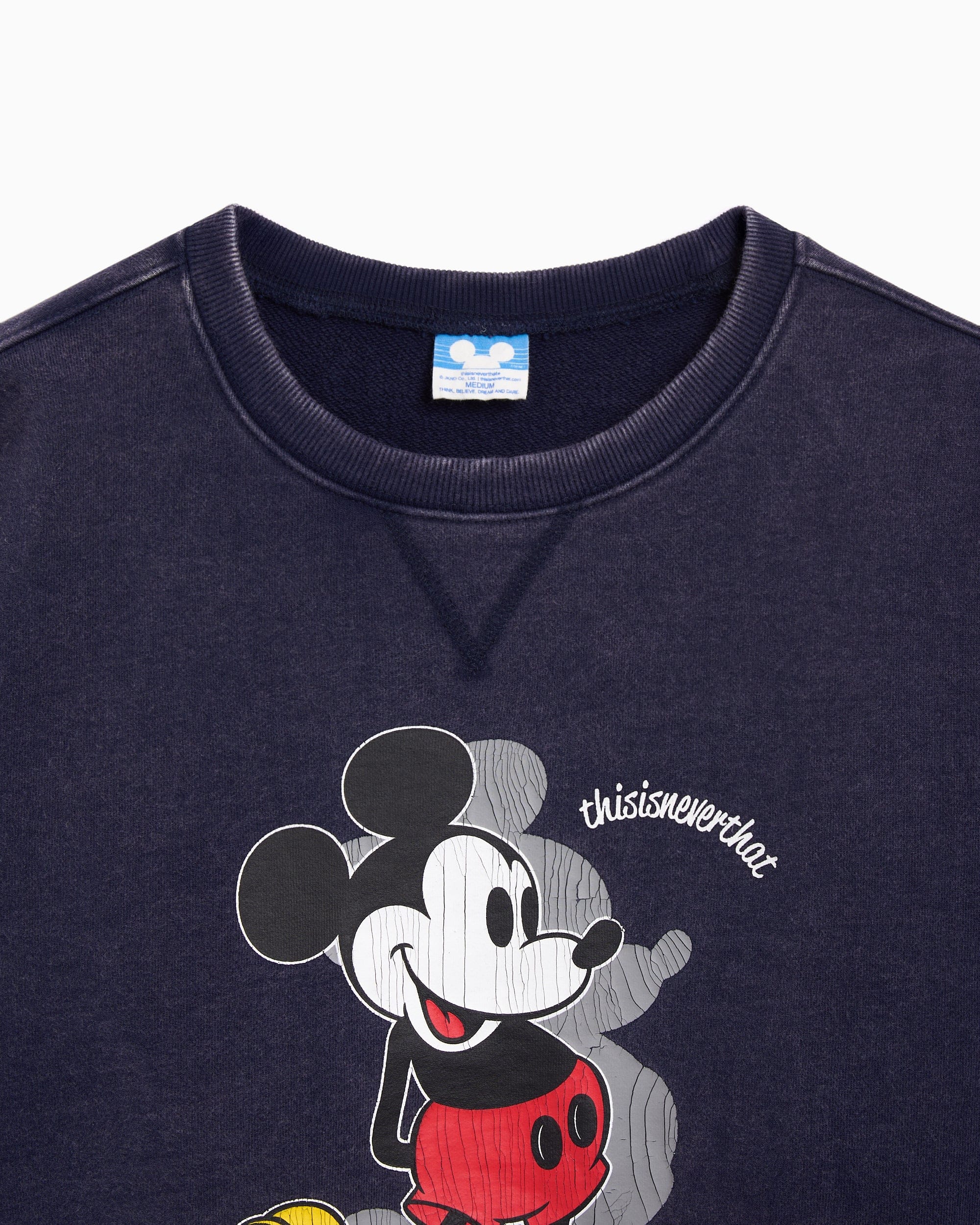 Thisisneverthat® Sudadera con gráfico Relaxed thisisneverthat® x Disney Mickey Classic para hombre