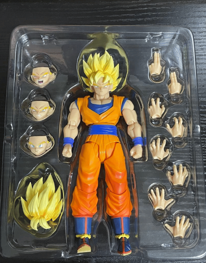 SHF Son Goku Super Saiyan (The Games Begin) S.H.Figuarts Action Figure - Dragon Ball Z