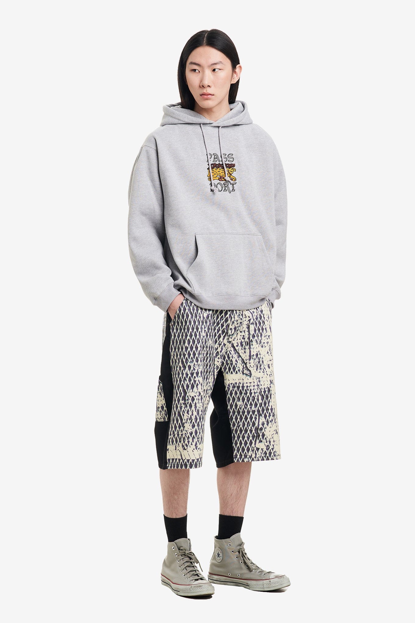 PASS PORT ANTLER HOODIE