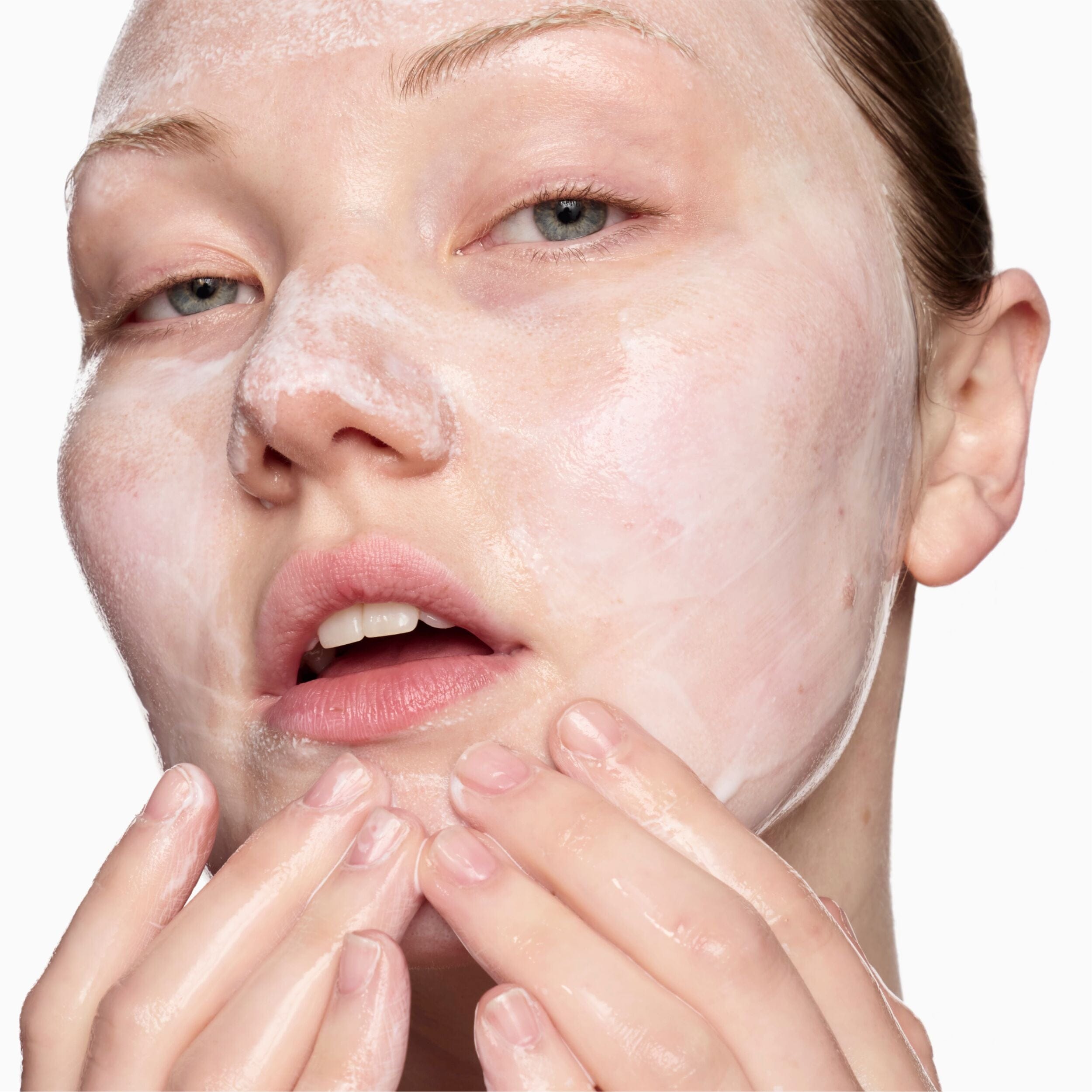 Pure Japanfusion Pure Transforming Cleanser