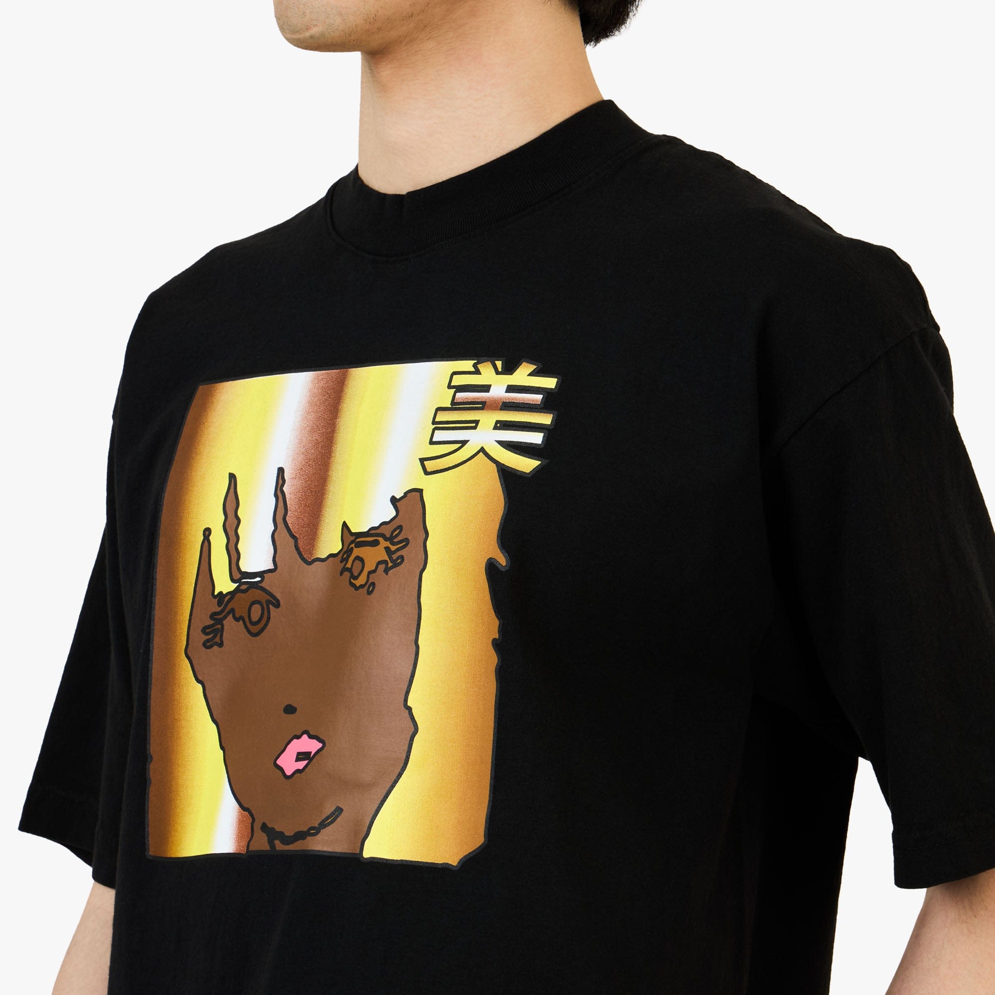 b.Eautiful x Sara Yukiko b.e Girl T - Shirt / Black