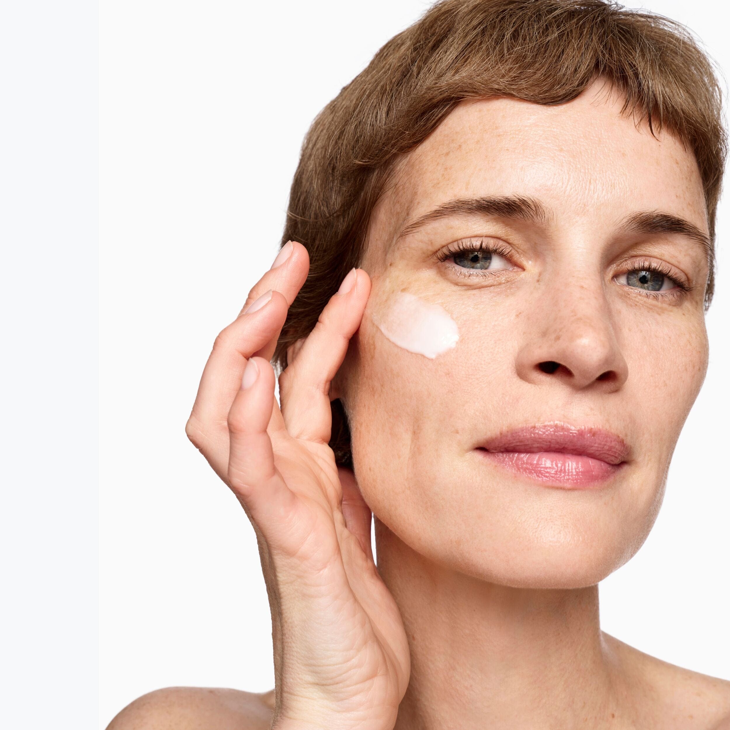 Beauty Pie Youthbomb Breakthrough Repair Double Vitamin Cream