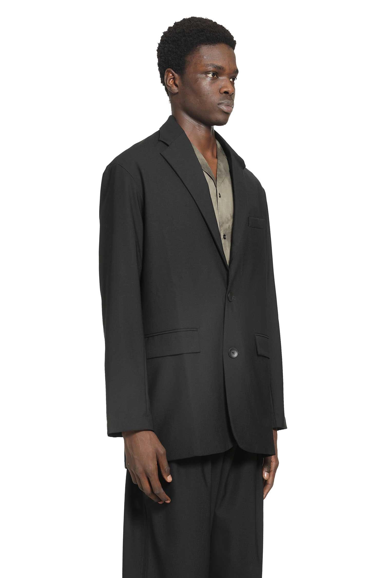 Andrea YA AQOV Oversized Blazer