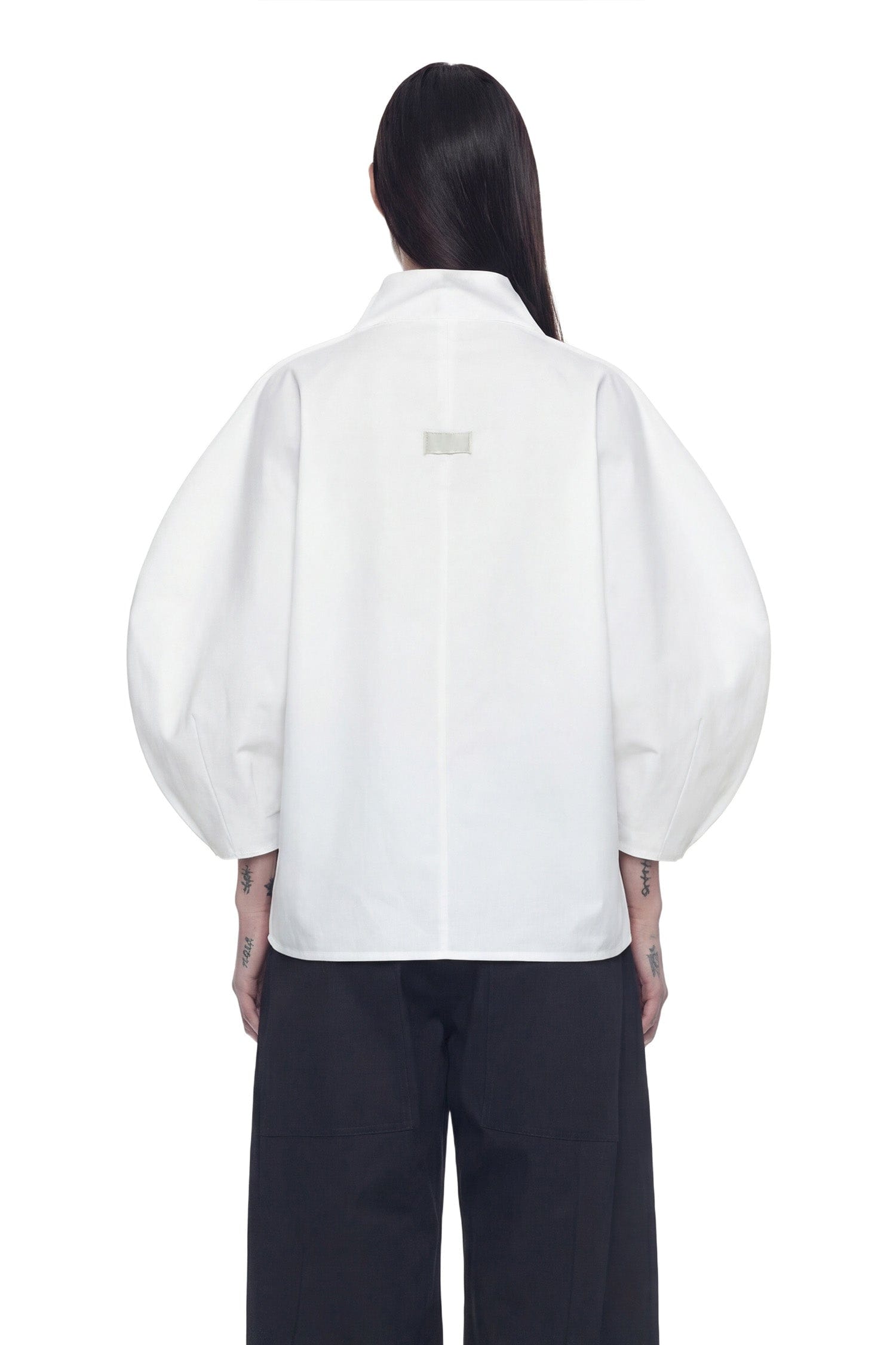 NVL GARDE Balloon Sleeve High - Neck Top
