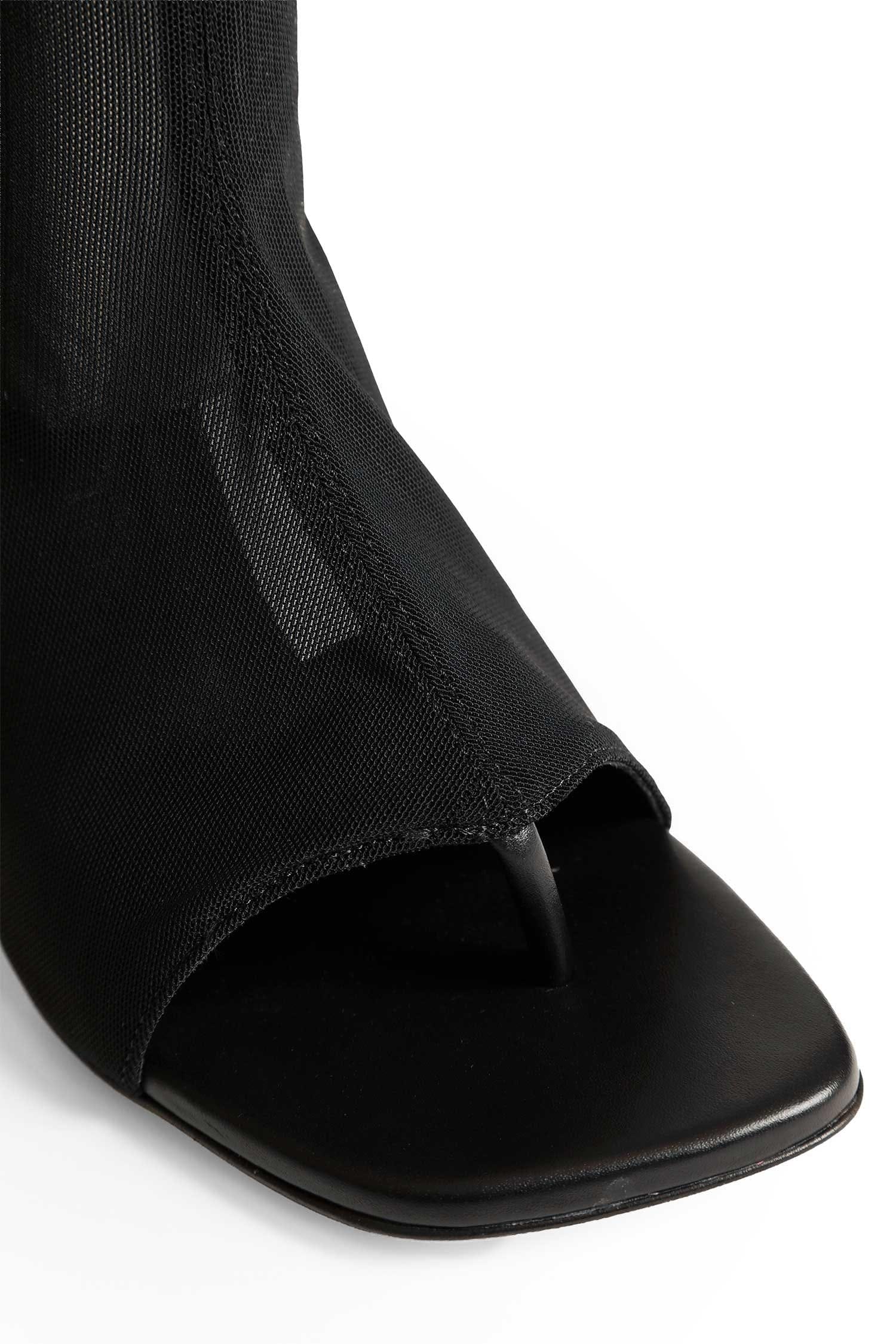 NVL GARDE Broken Heel Ankle Sock Sandal