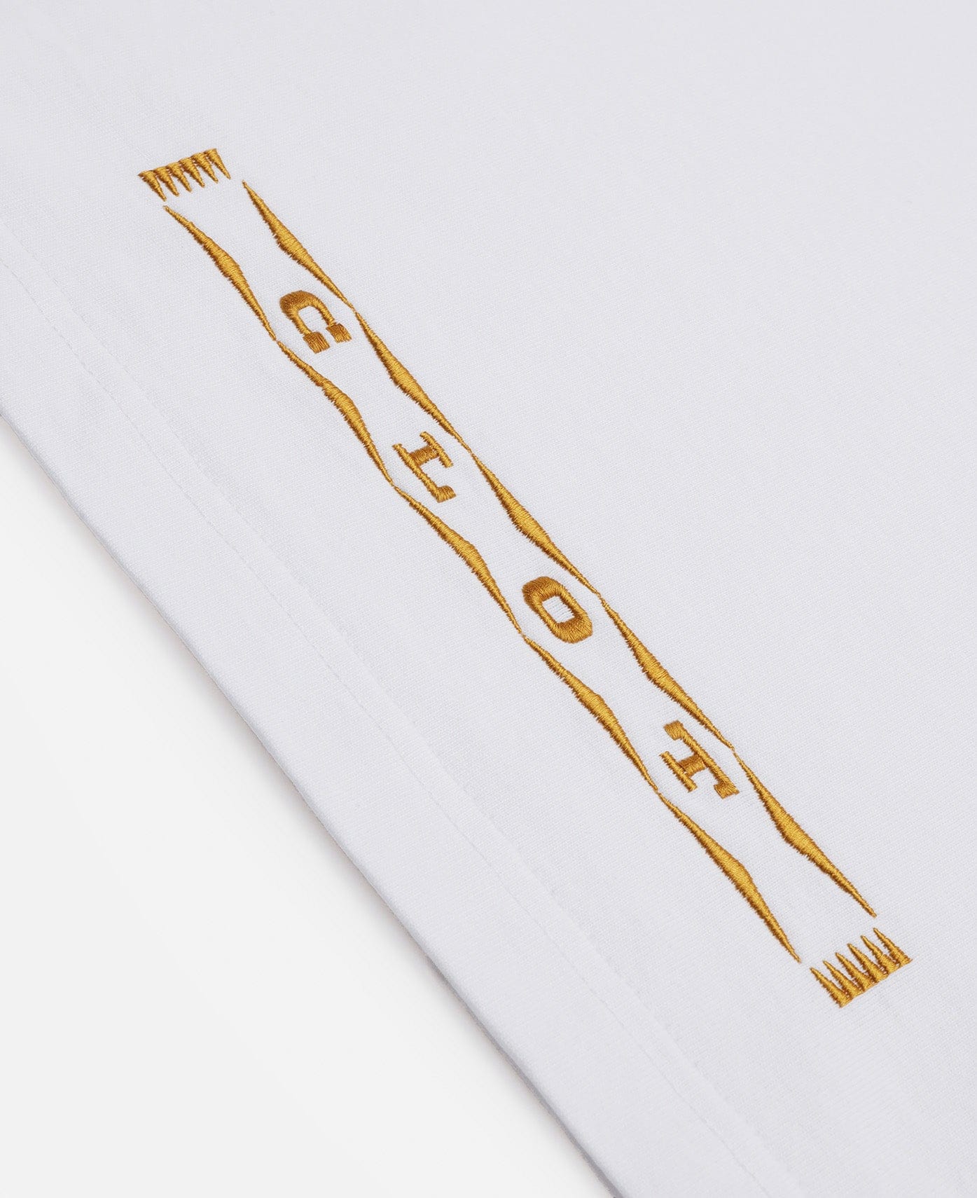 CLOT Ribbon Badge T - Shirt (White)