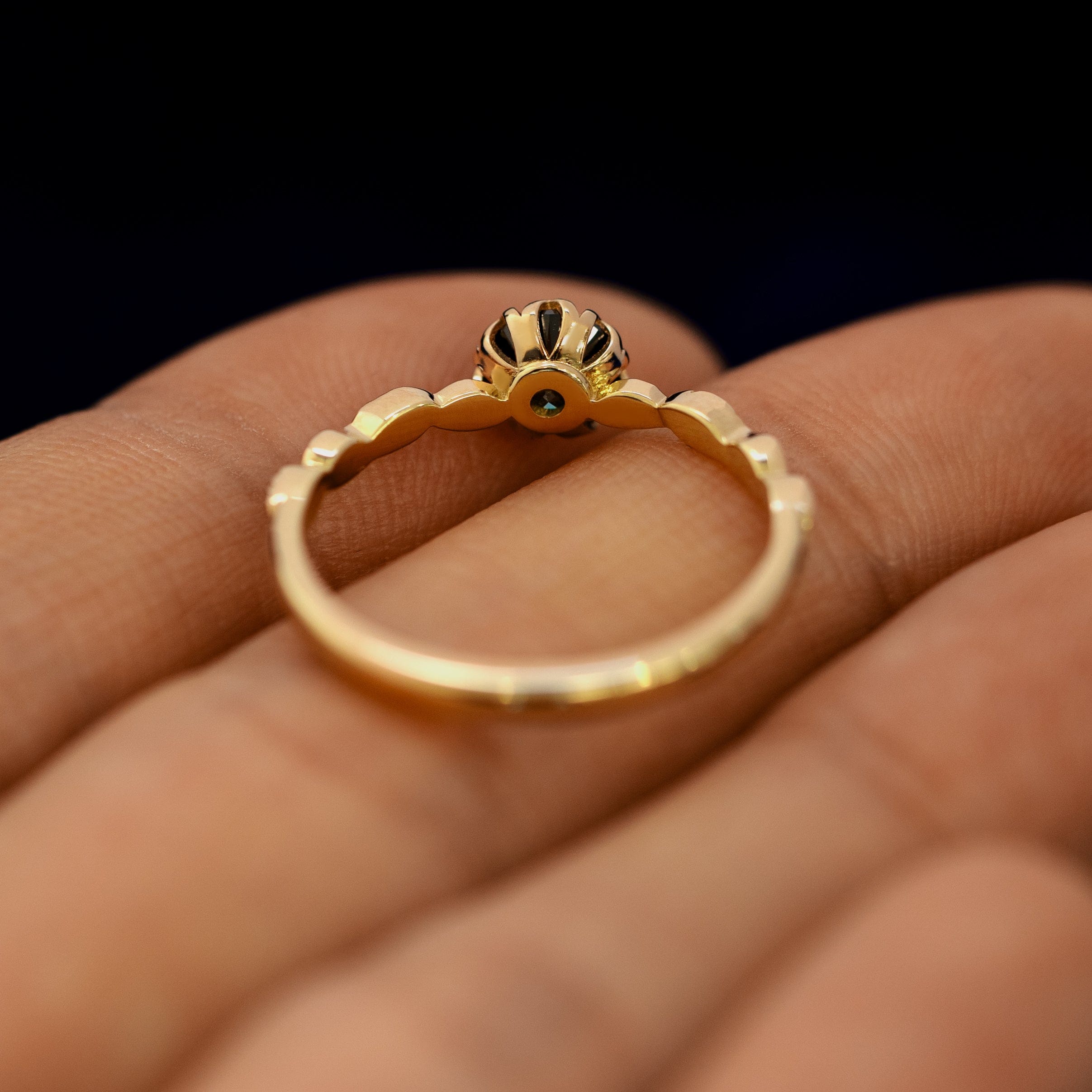 Automic Gold Studio Gemstone Leaf Ring