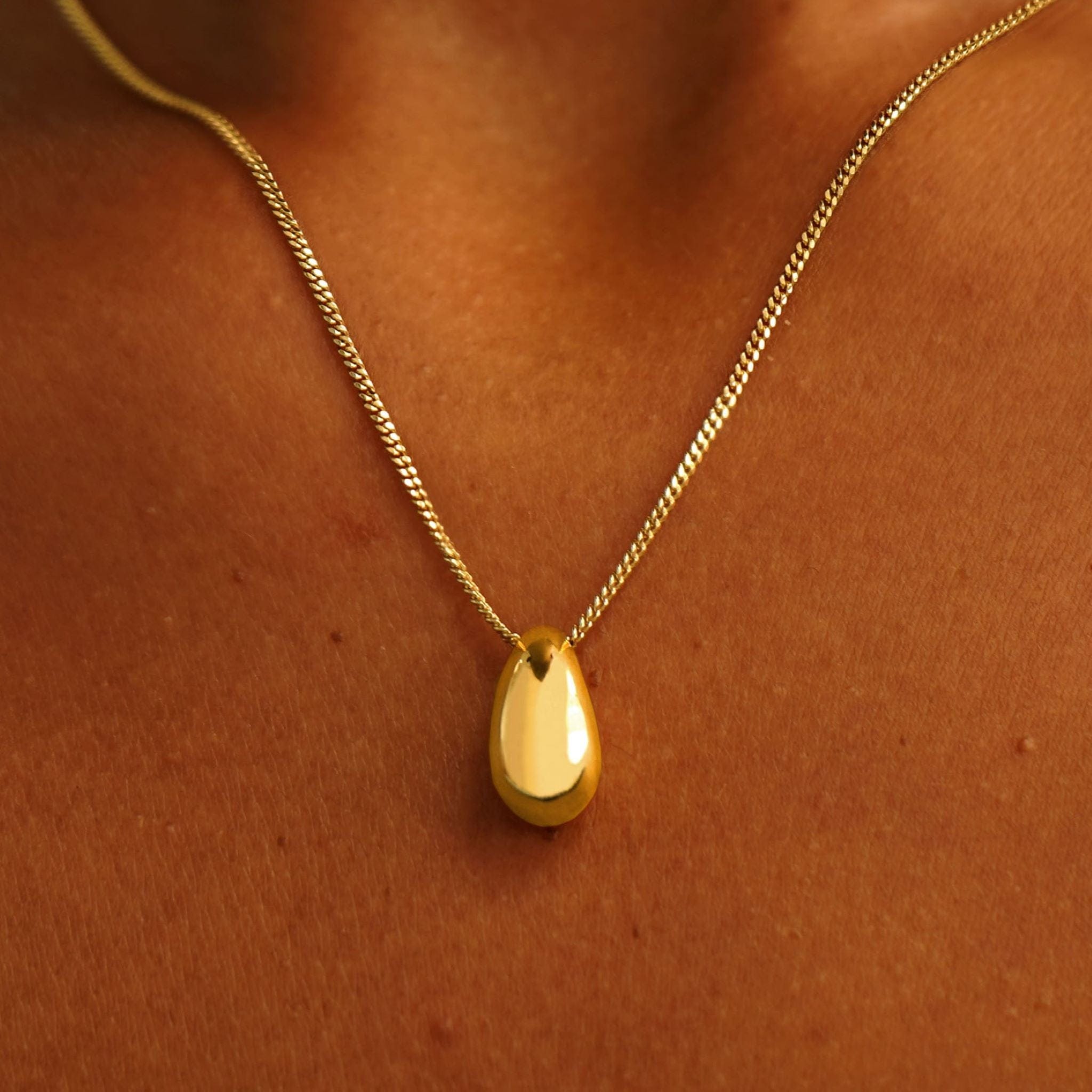 Automic Gold Studio Puffy Teardrop Necklace