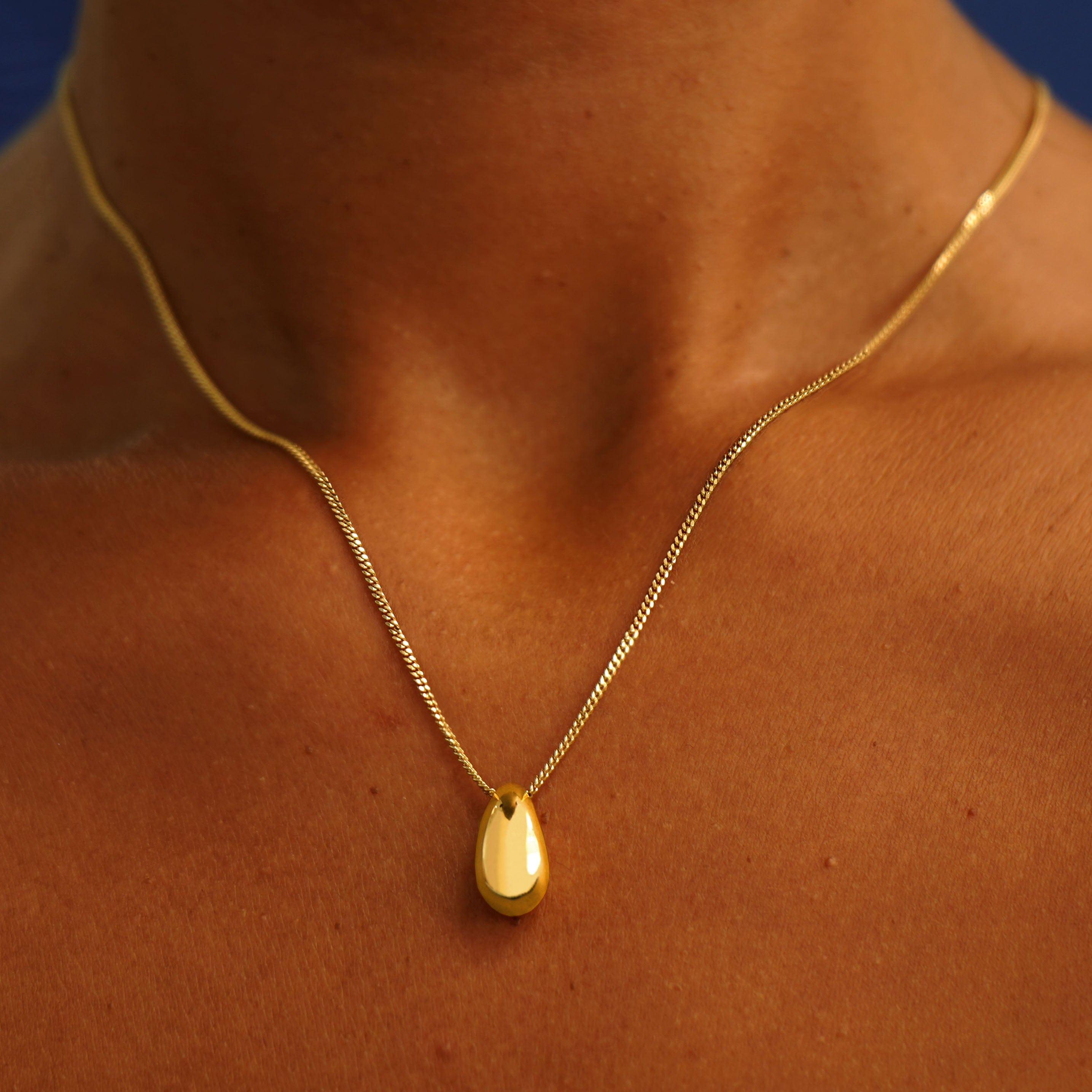 Automic Gold Studio Puffy Teardrop Necklace