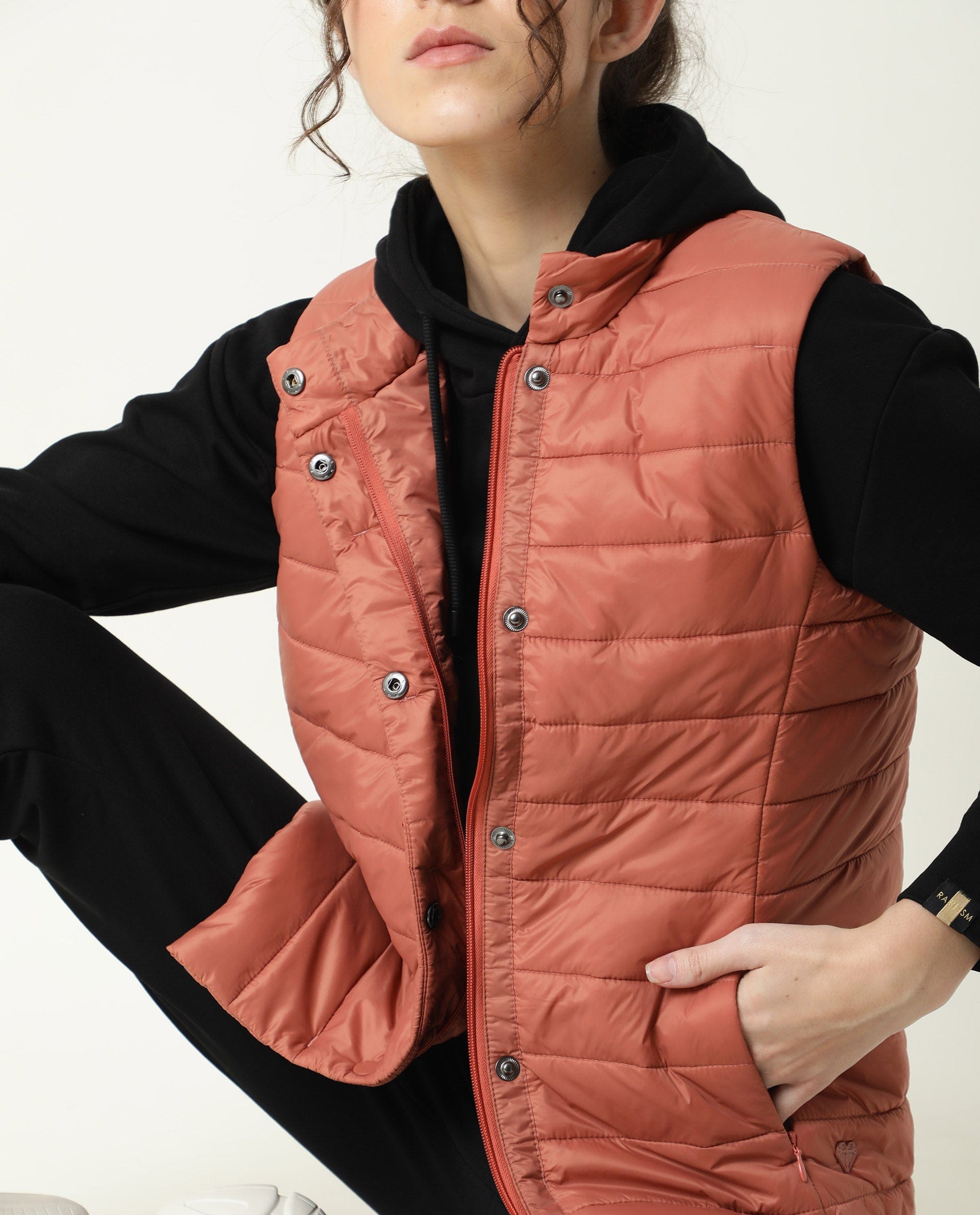 Rareism Women's Trunk Rust Hooded Plain Sleeveless Regular Fit Jacket