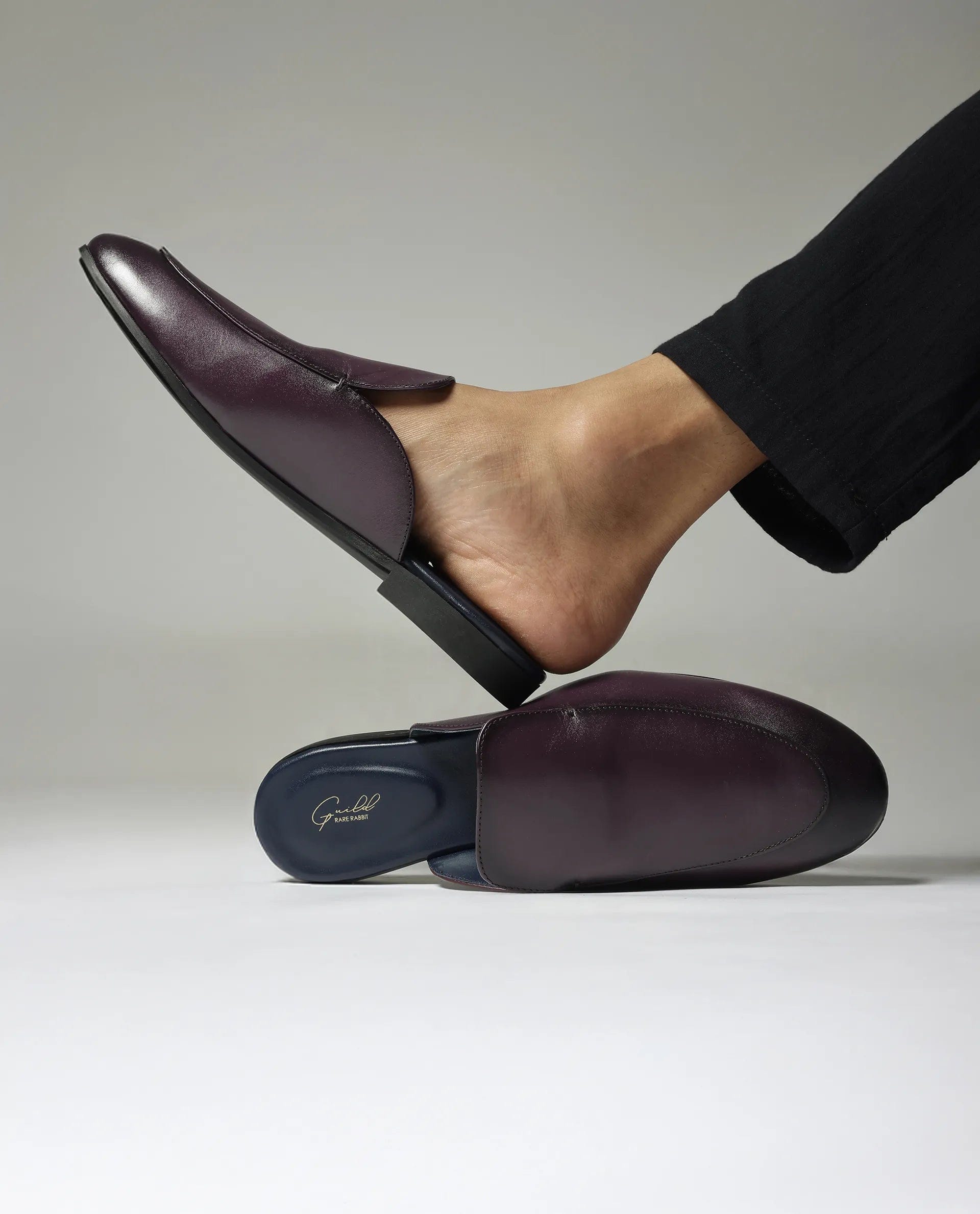 RAREZ Rare Rabbit Men Sydney Burgundy Slip - On Mule