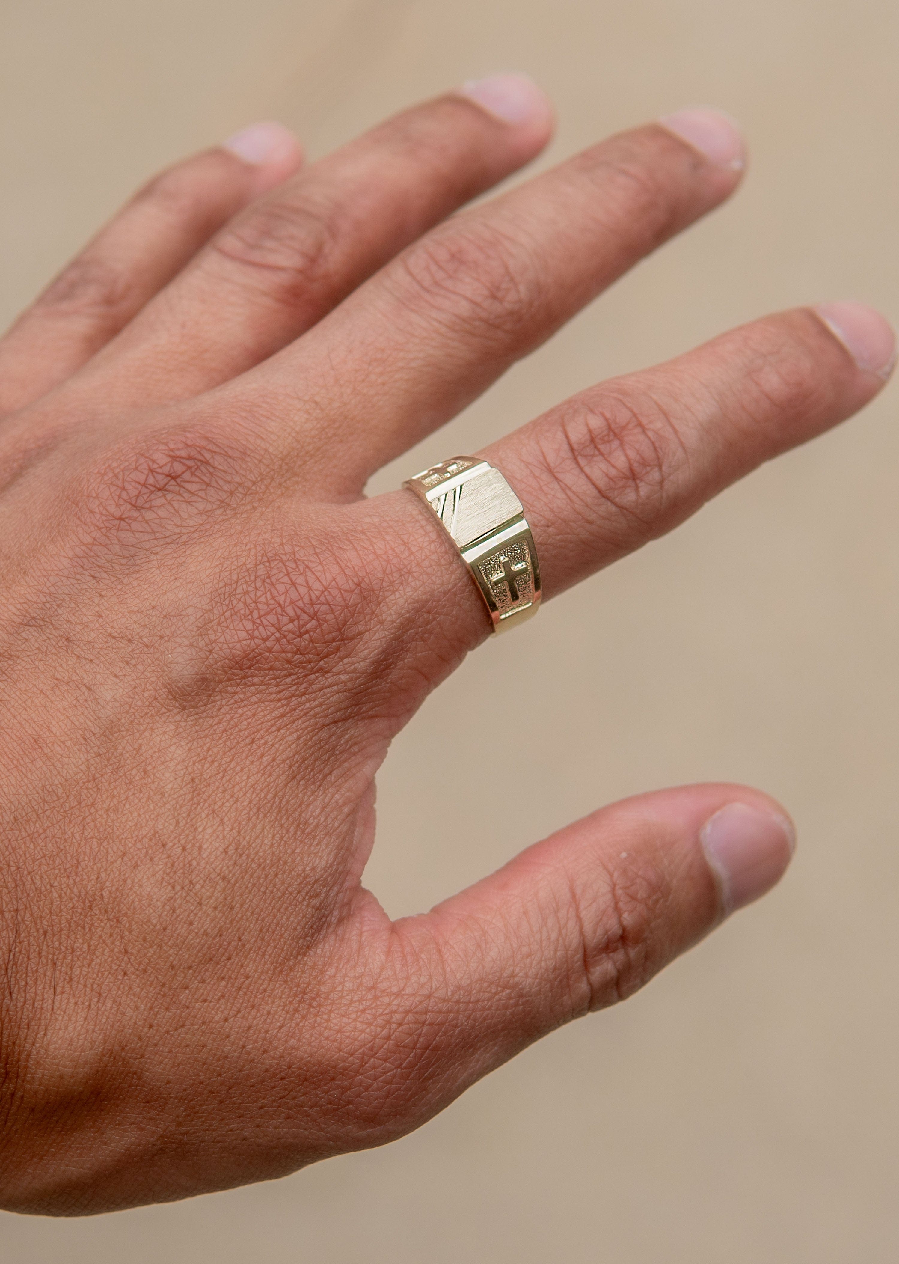 Manufacturer 1 Mens Cross Signet Ring - 10K Gold | 5 Grams