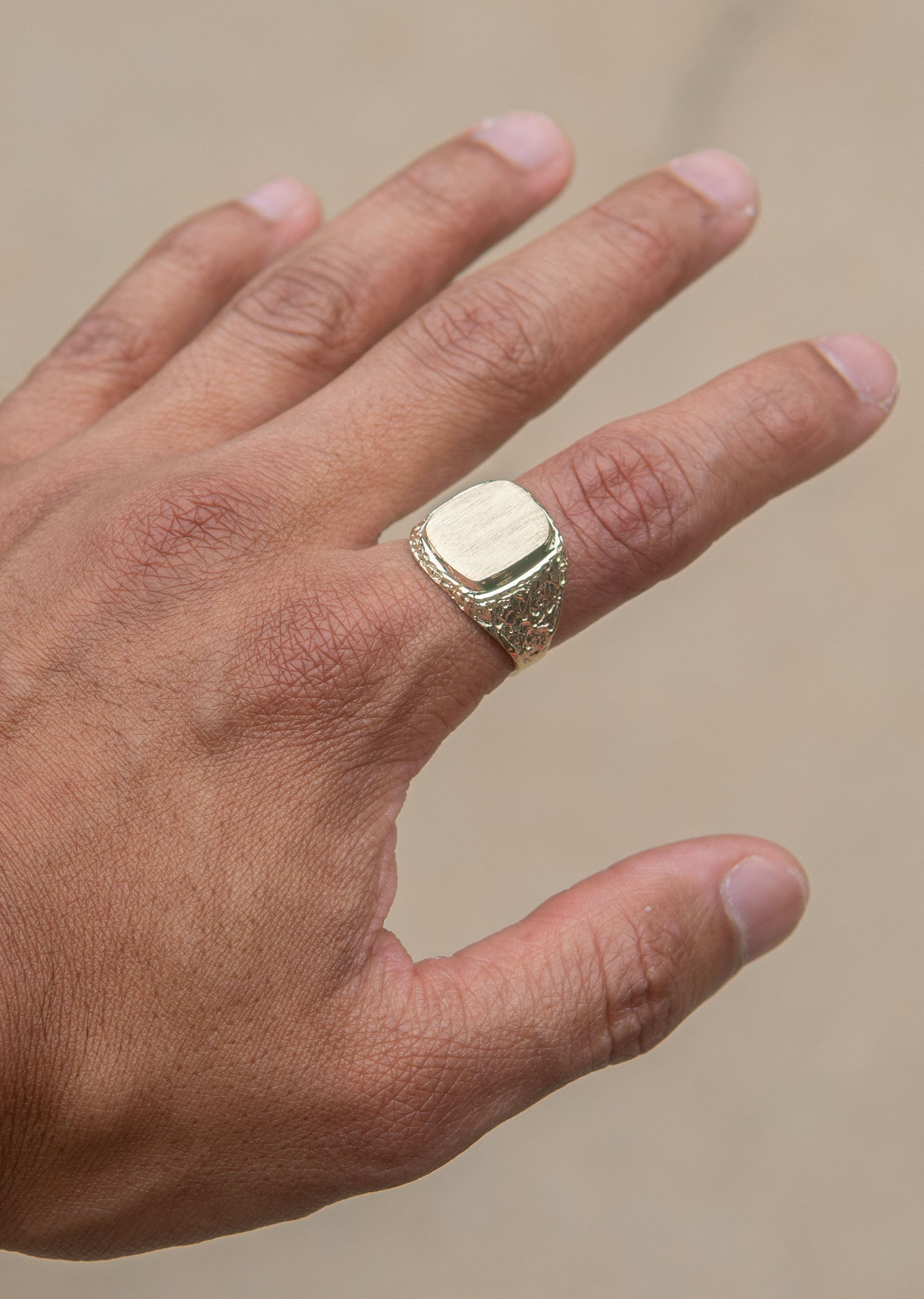 Manufacturer 1 Mens Nugget Signet Ring - 10K Gold | 7 Grams