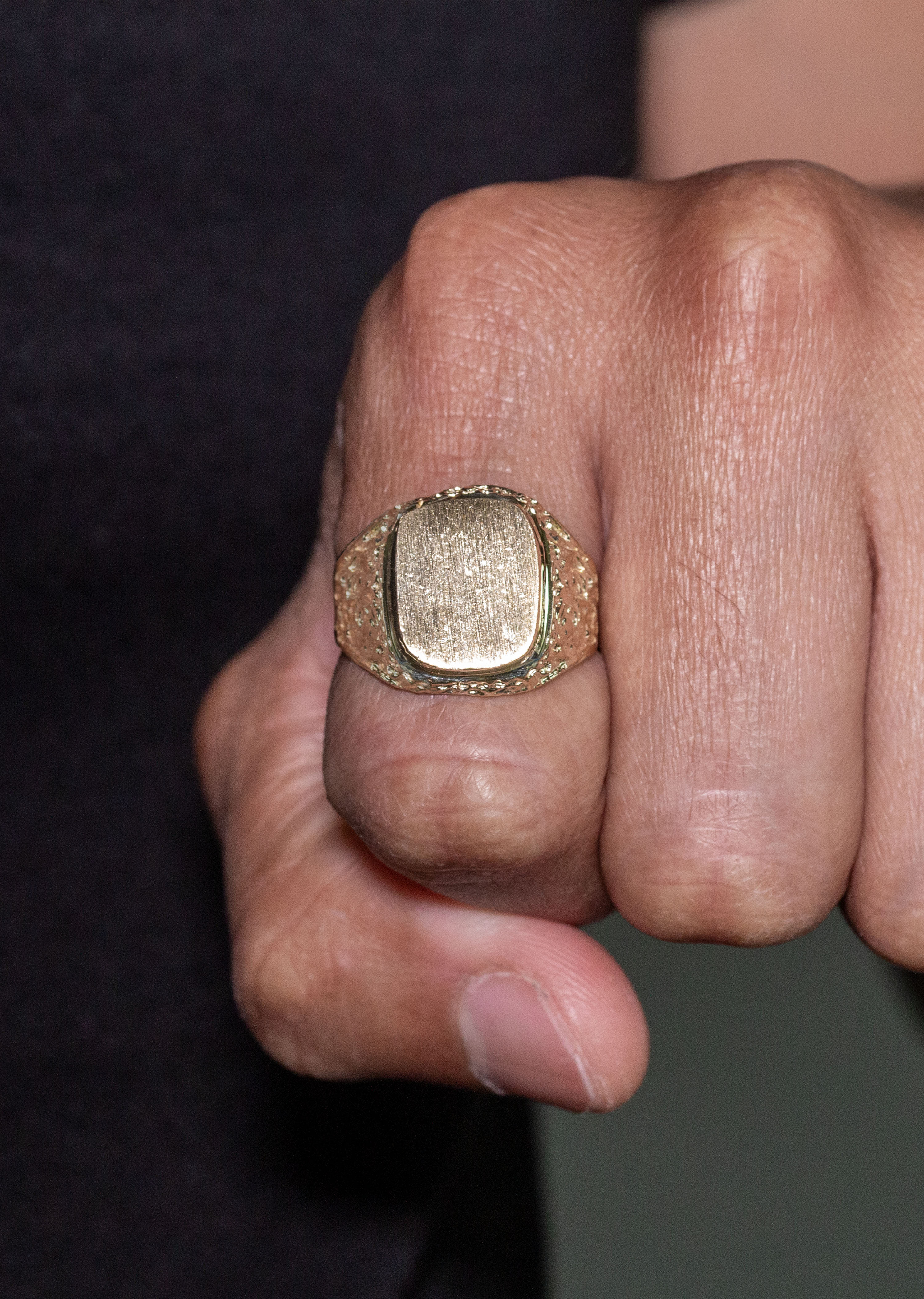 Manufacturer 1 Mens Nugget Signet Ring - 10K Gold | 7 Grams