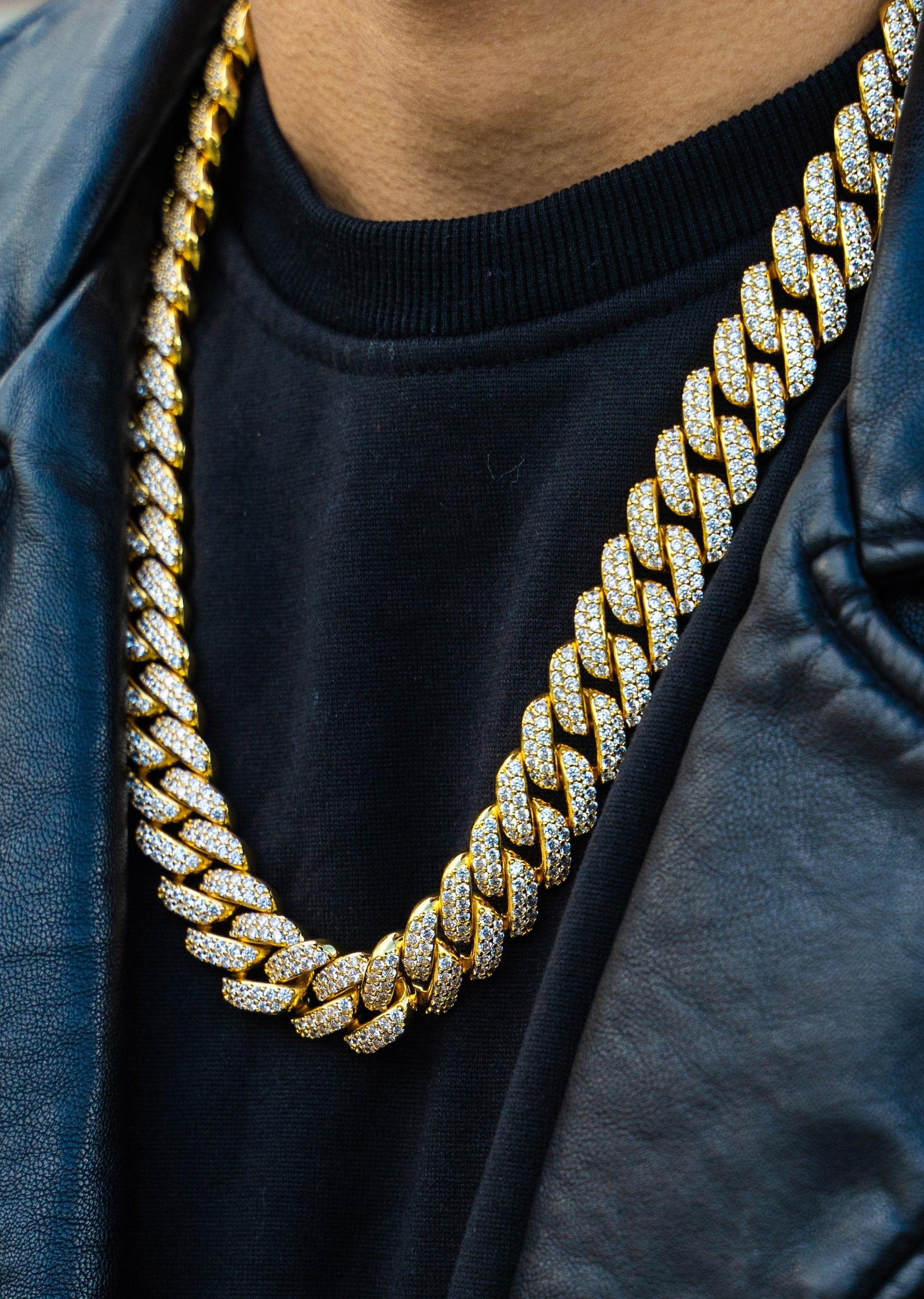 Manufacturer 31 Yellow Gold Plated Iced Out Miami Cuban Link Chain & Bracelet