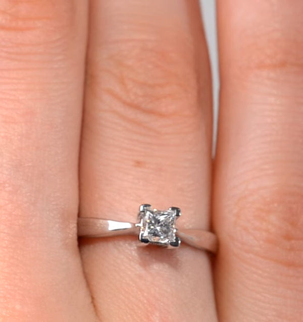 Diamond Certified Lauren 18K White Gold Diamond Engagement Ring 0.33CT - G - H/SI