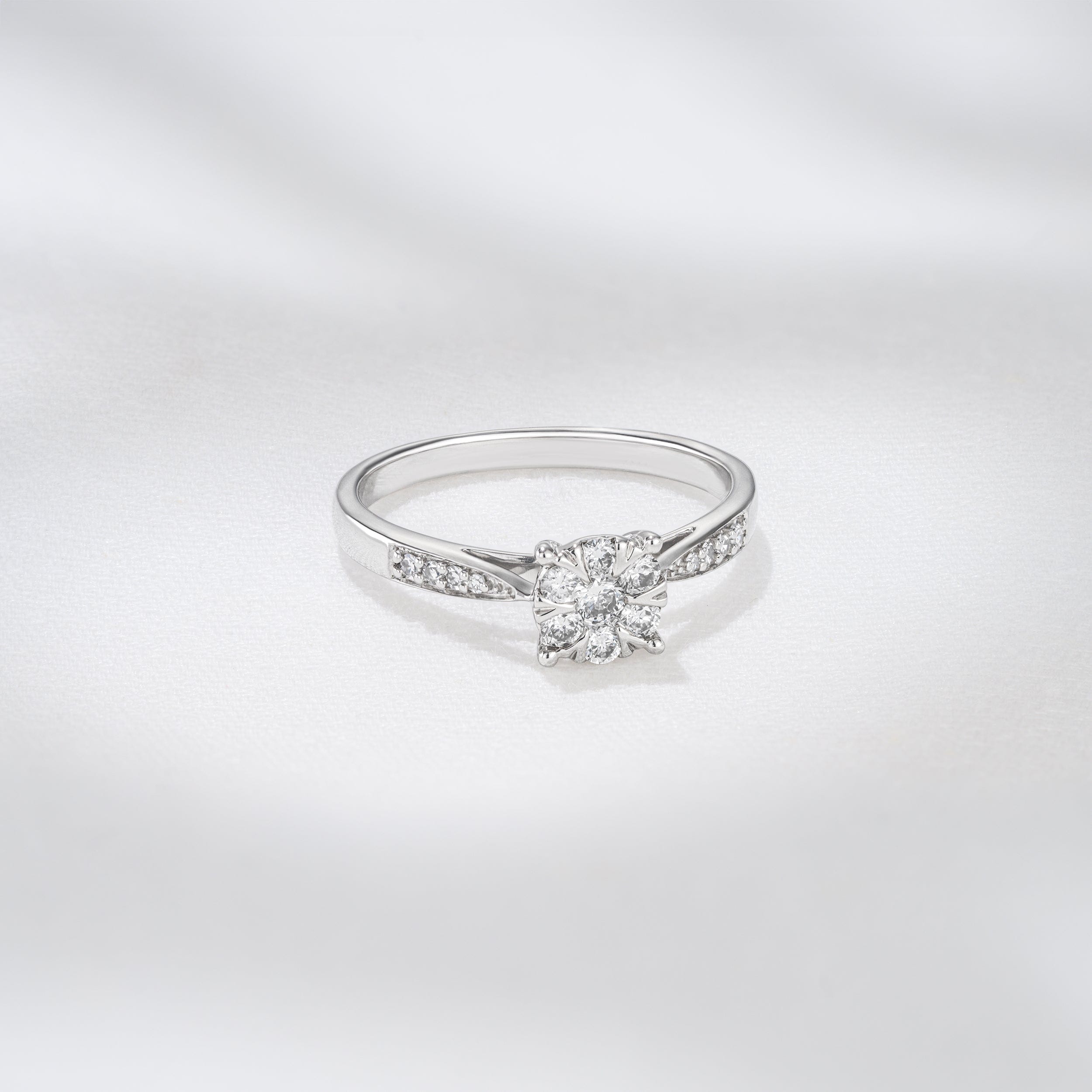 Diamond Lab Diamond Engagement Ring With Shoulders 0.25ct H/Si - 9K White Gold
