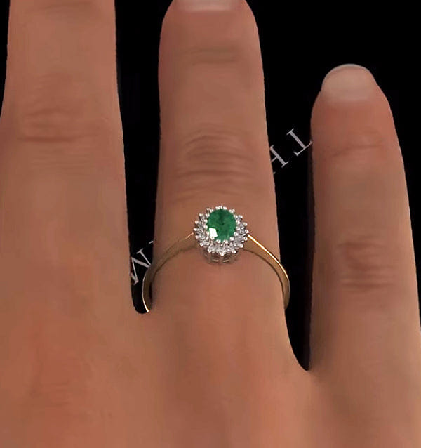 Diamond Emerald 6 x 4 mm And Diamond 9K Gold Ring A3205