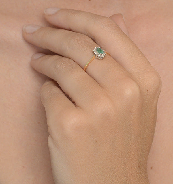 Diamond Emerald 5 x 3 mm And Diamond 9K Gold Ring