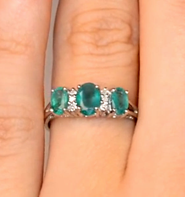 Diamond Emerald 1.06ct And Diamond 9K White Gold Ring