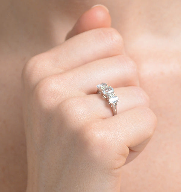 Diamond Aquamarine 0.80CT And Diamond 9K White Gold Ring