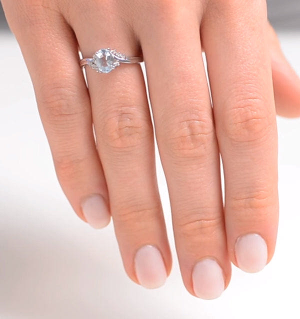 Diamond Aquamarine 0.70CT And Diamond 18K White Gold Ring N4442