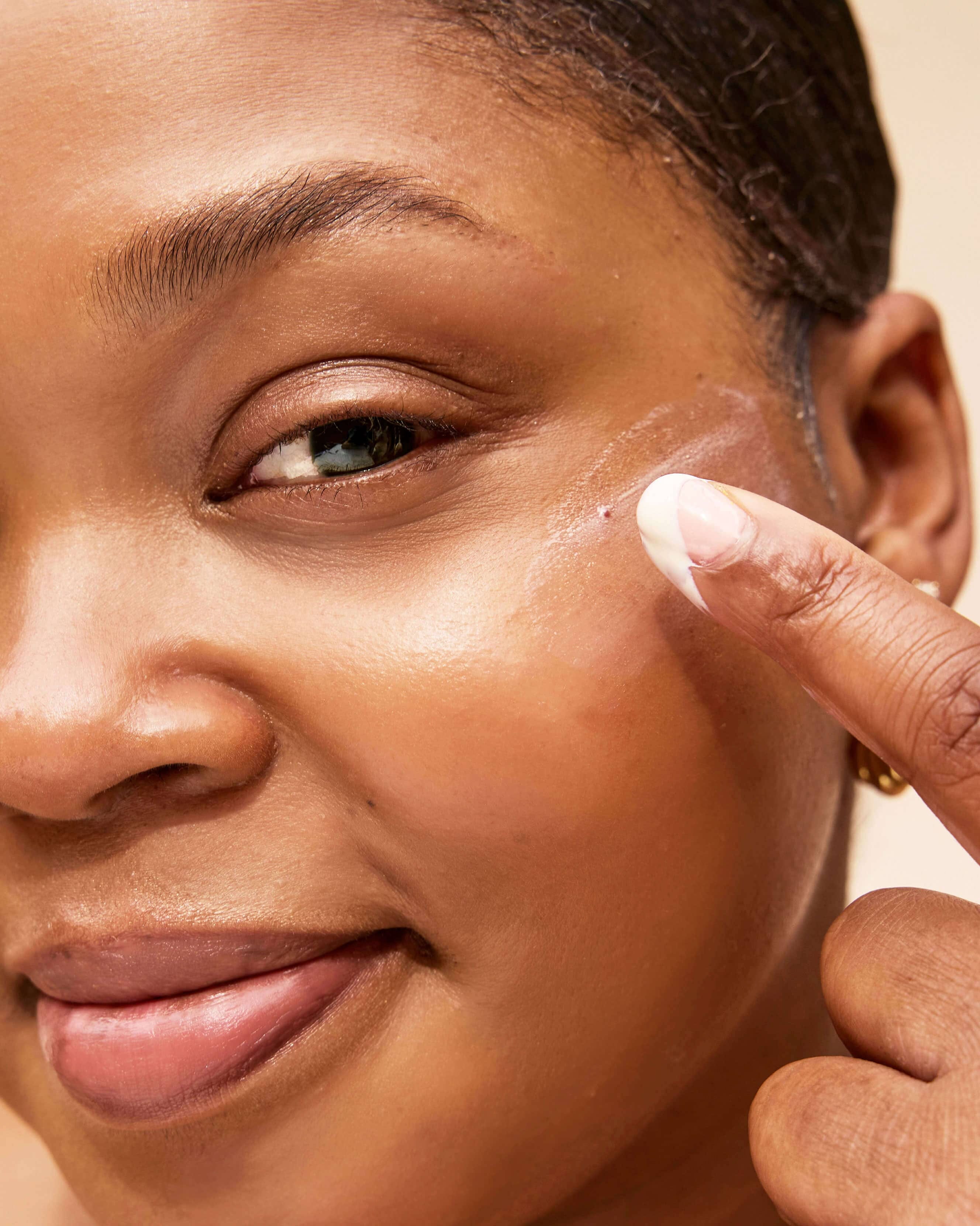 Marie Veronique COLORFREE Zinc Broad Spectrum Sunscreen SPF 32