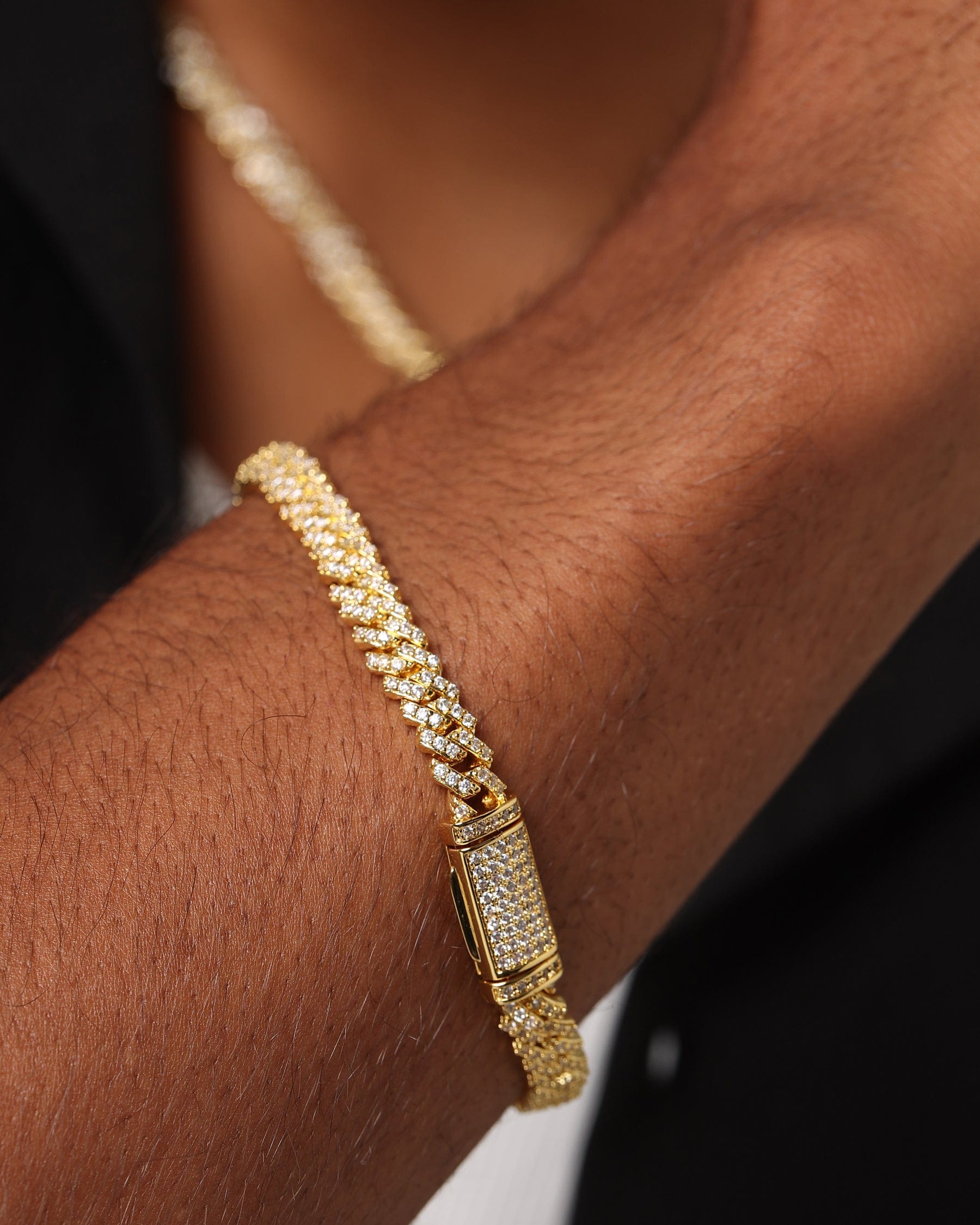 Saint Morta 6 mm Iced Cuban Prong Bracelet Iced Gold