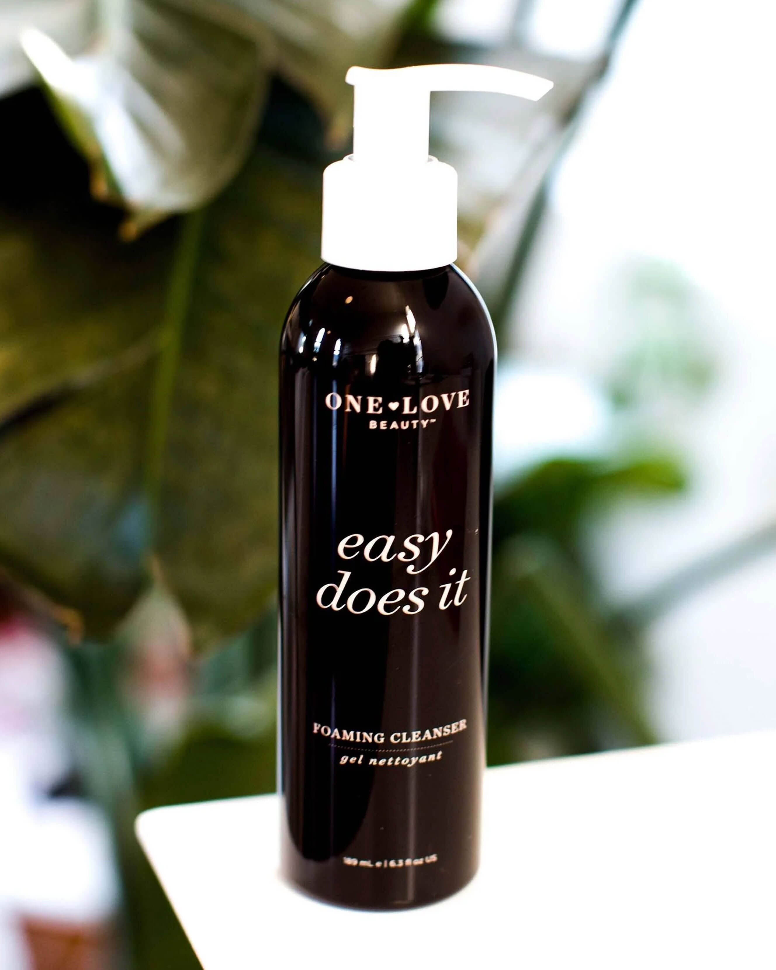 One Love Organics Easy Does It Foaming Cleanser