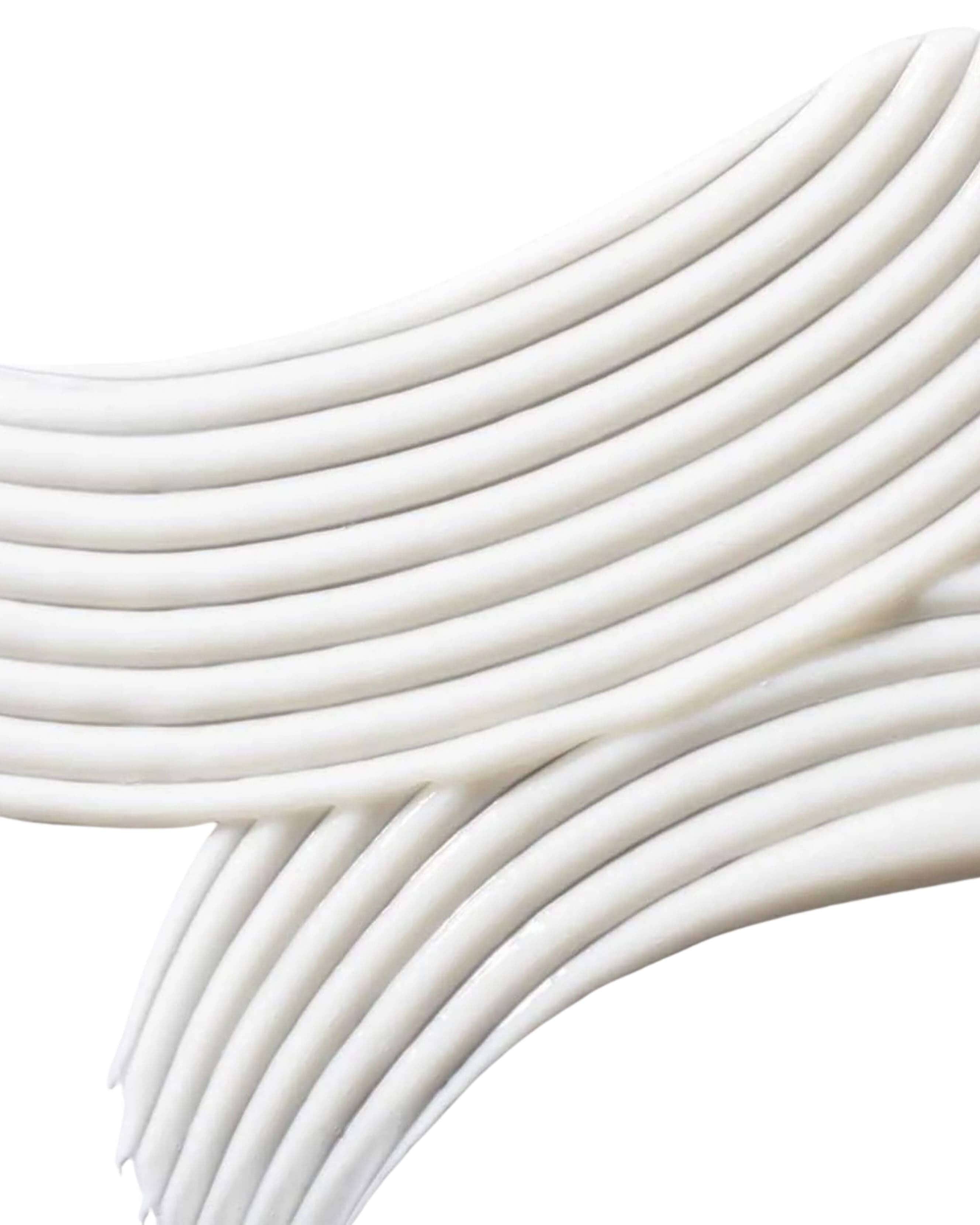 Stripes Beauty The Crown Pleaser: Ectoine Densifying & Hydrating Hair Mask