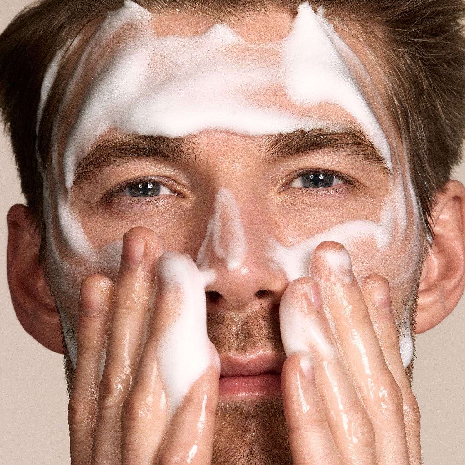 Zelens Glacier Foam - Renewing Cleanser