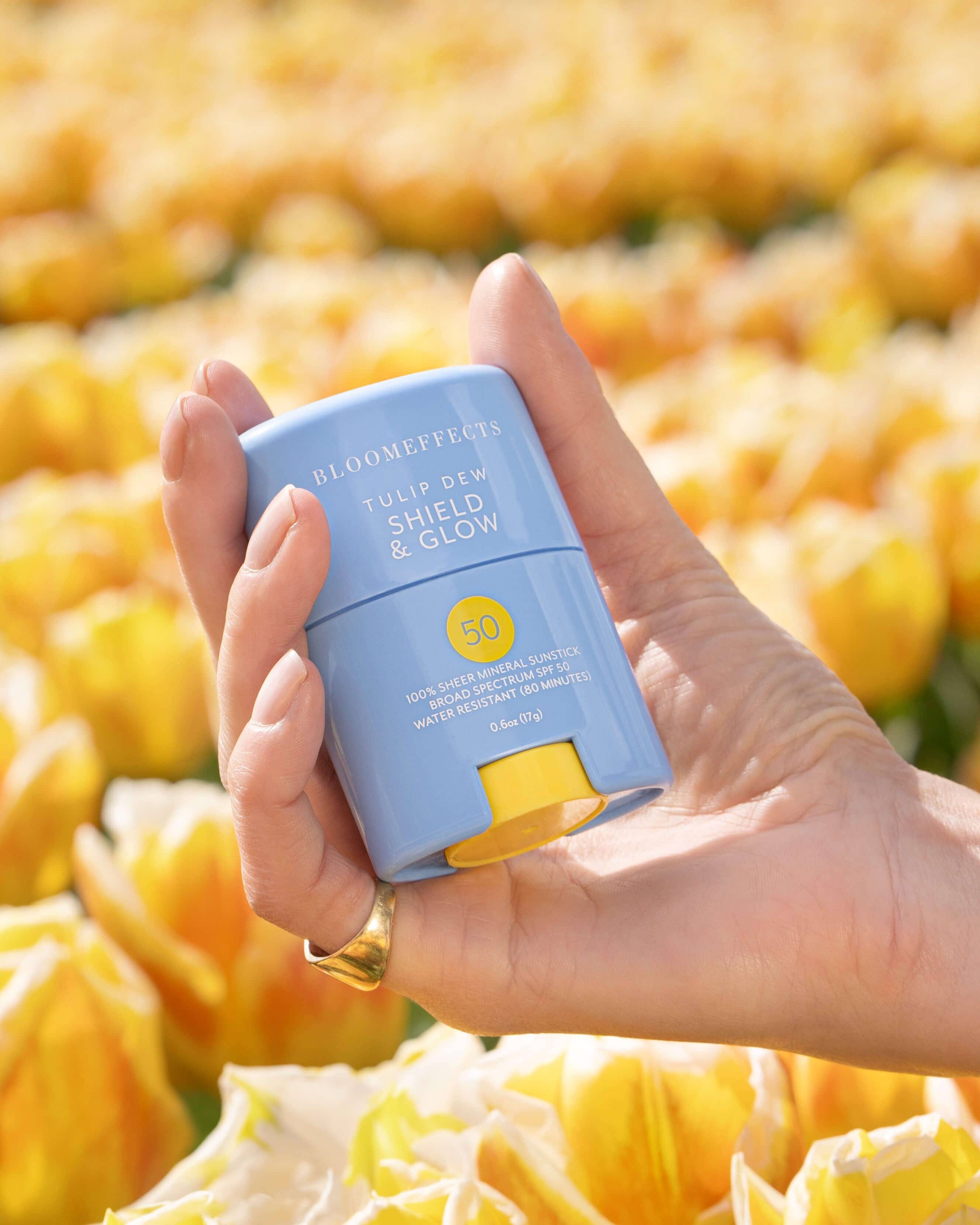 Bloomeffects Tulip Dew Shield & Glow 100% Sheer Mineral Sunstick SPF 50