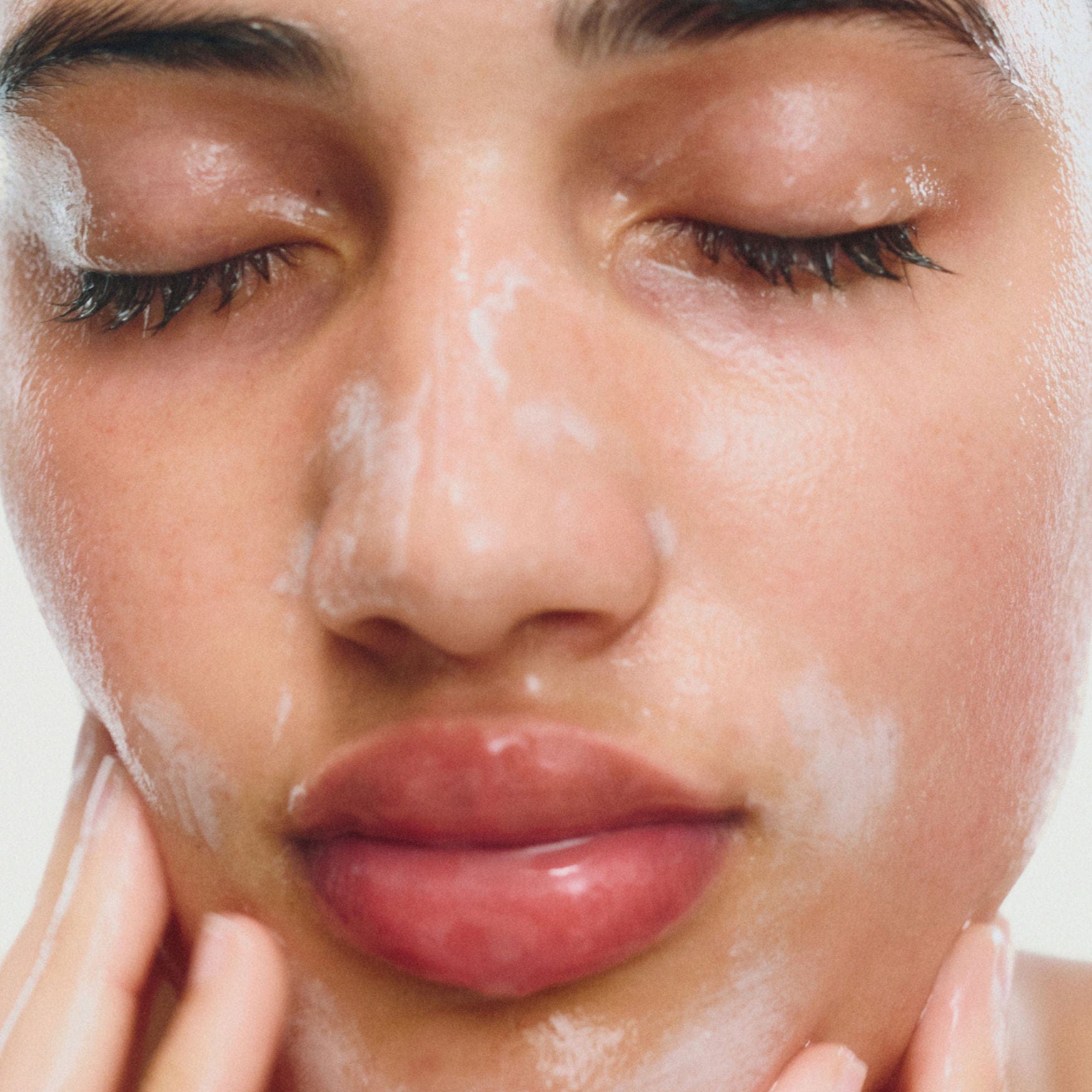 Emma Lewisham Illuminating Oil Face Cleanser