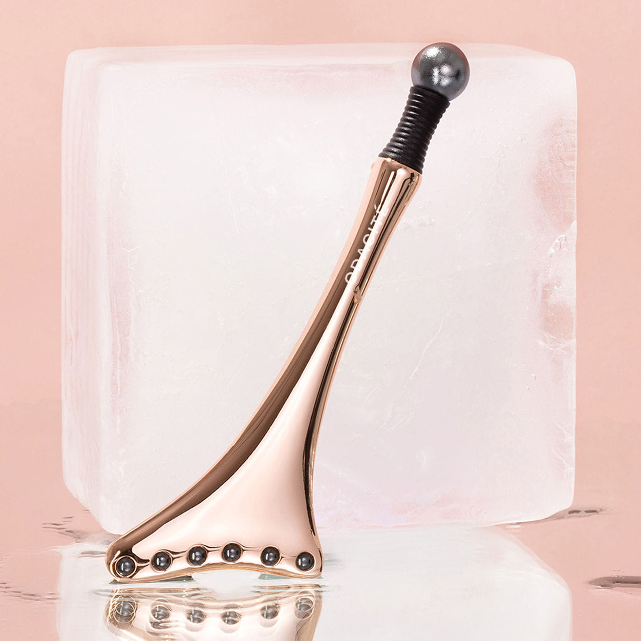 Odacité Cryo - Tech Facial Tool