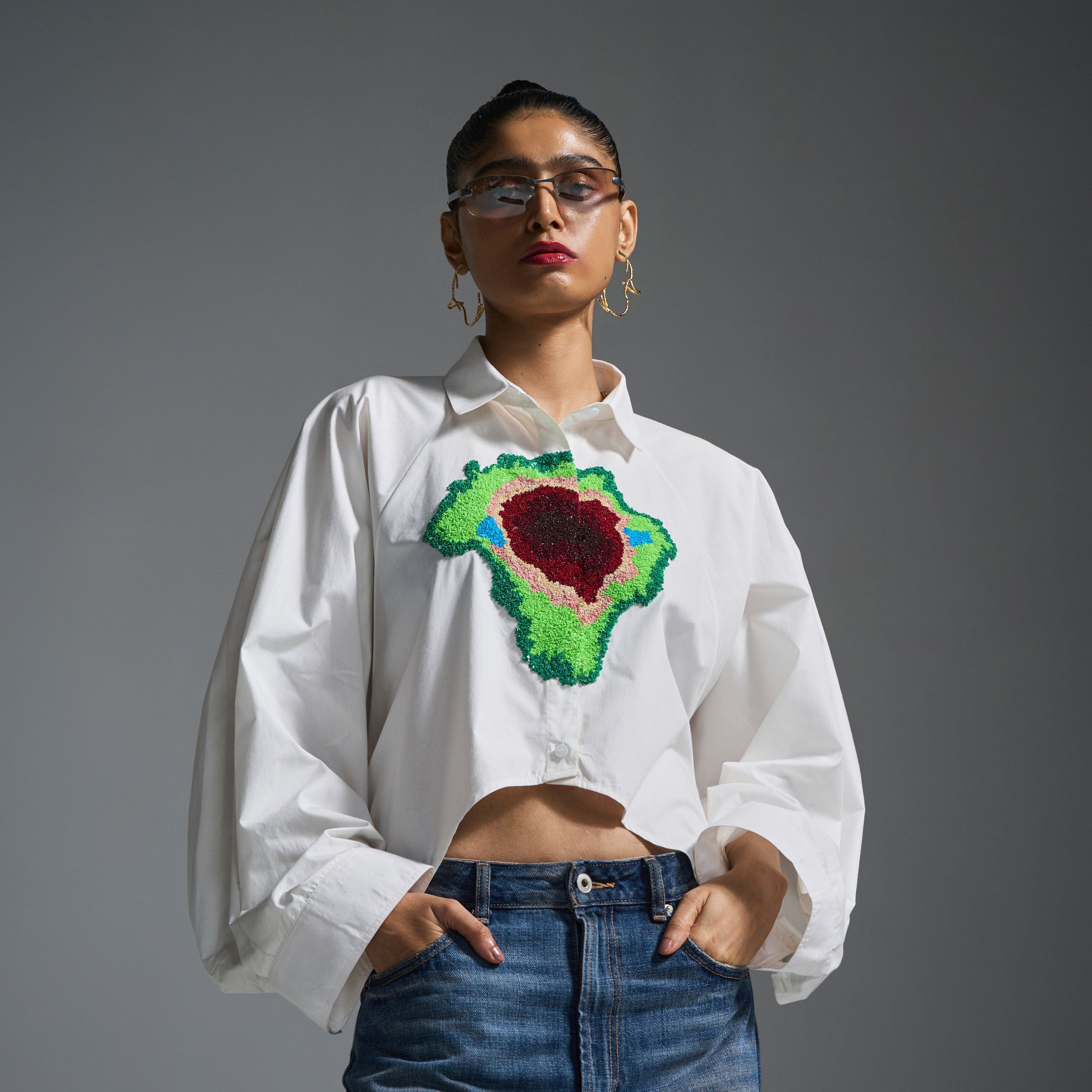 WHITE* Hand - embroidered Blood cropped shirt - White