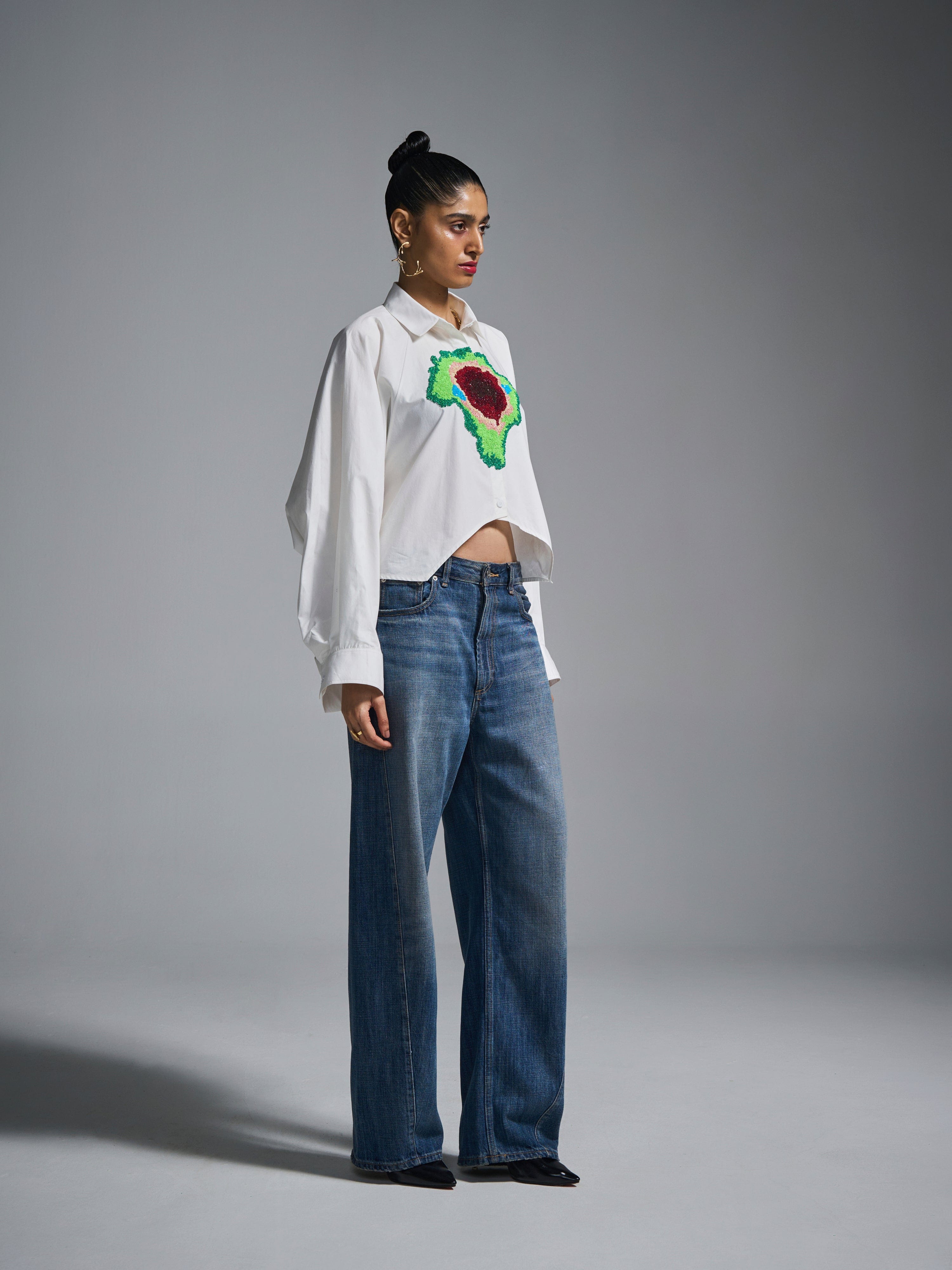 WHITE* Hand - embroidered Blood cropped shirt - White