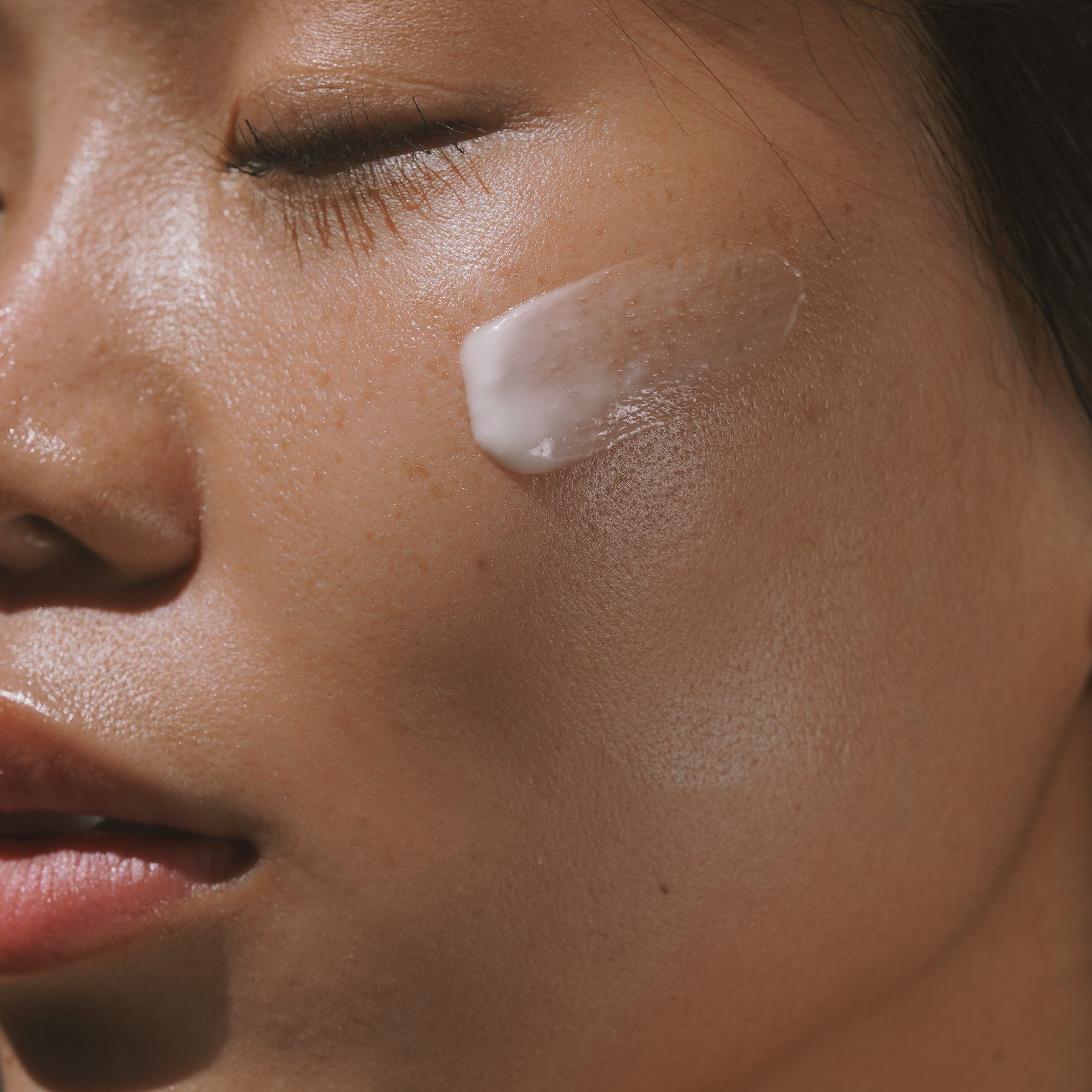 Mara Flower Acid Algae Serum