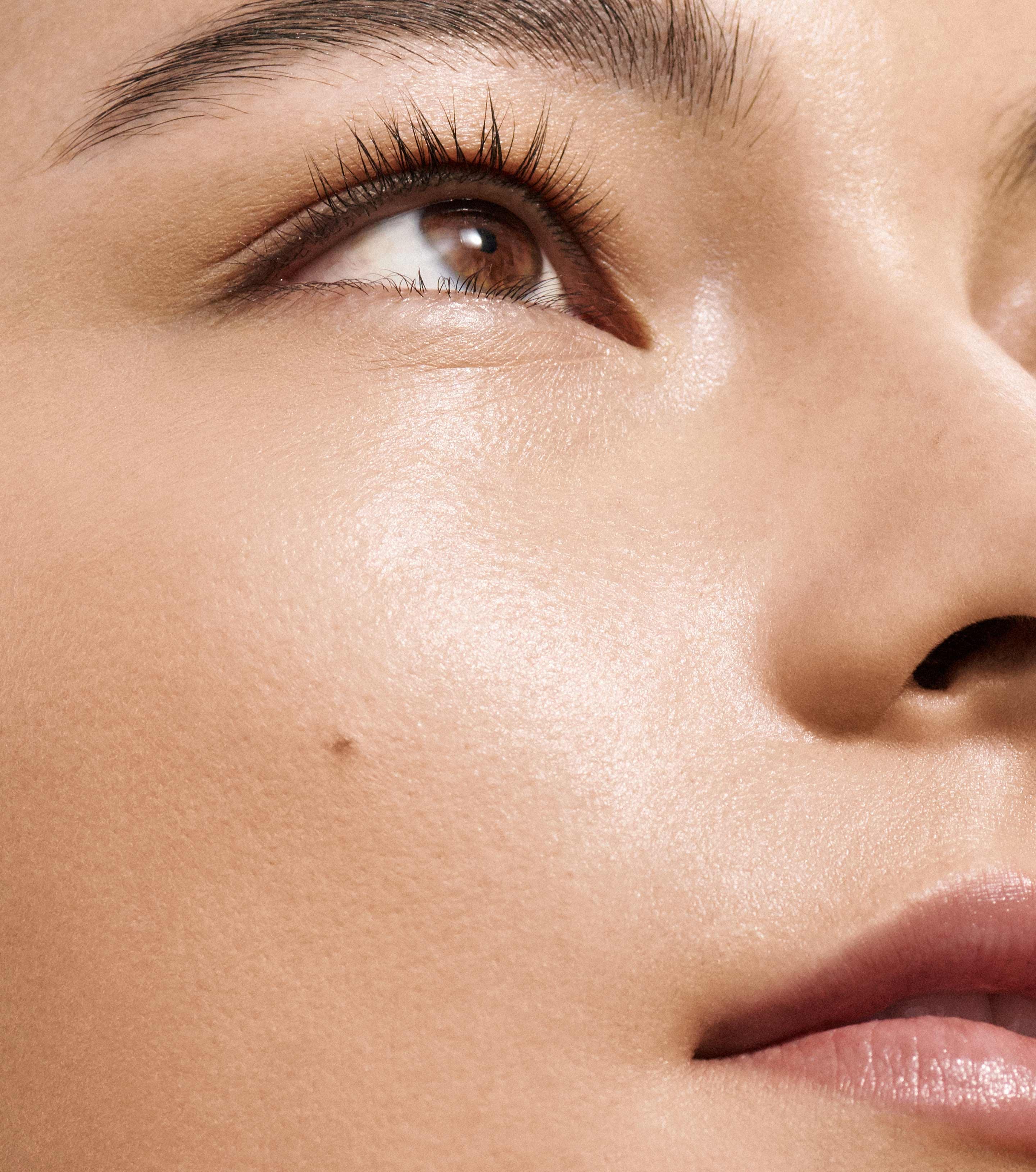 Atelier Vital Skin Foundation Stick - Atelier V