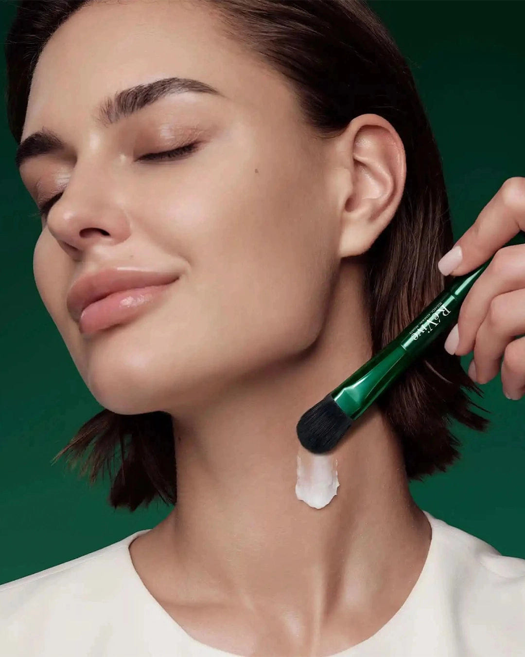 Revive Lissant Line - Smoothing Neck Serum