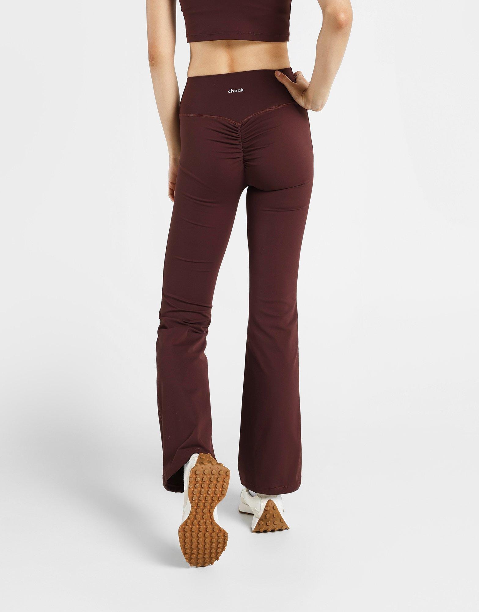 Cheak Scrunch Flare Legging