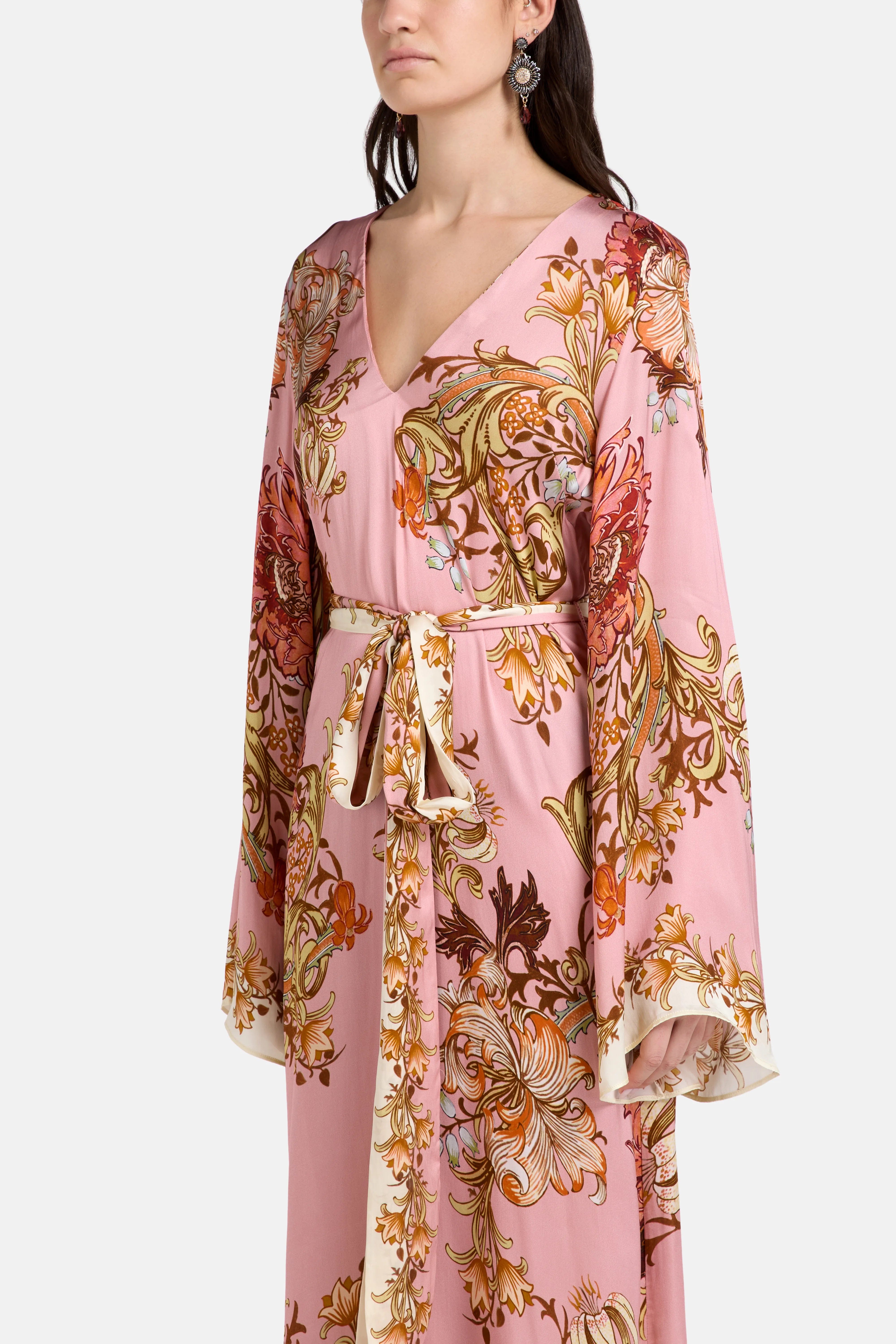 Hemant & Nandita Belted Floral Kaftan in Pink