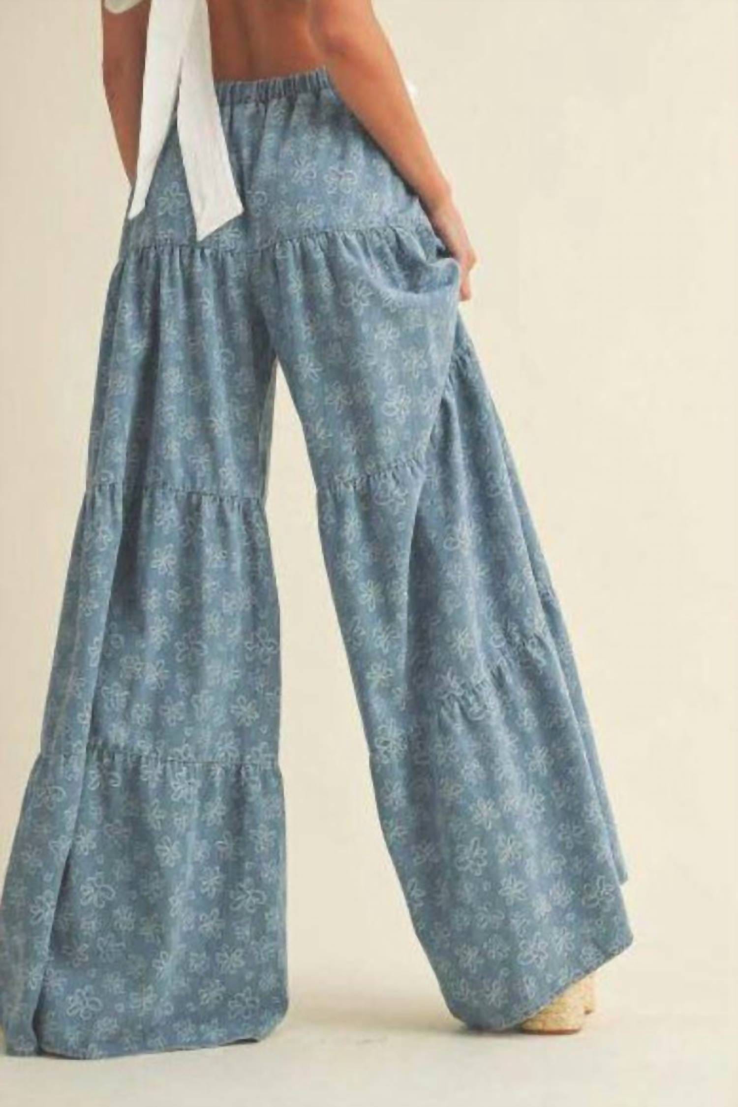 Blue Layered Flare Pants In Blue