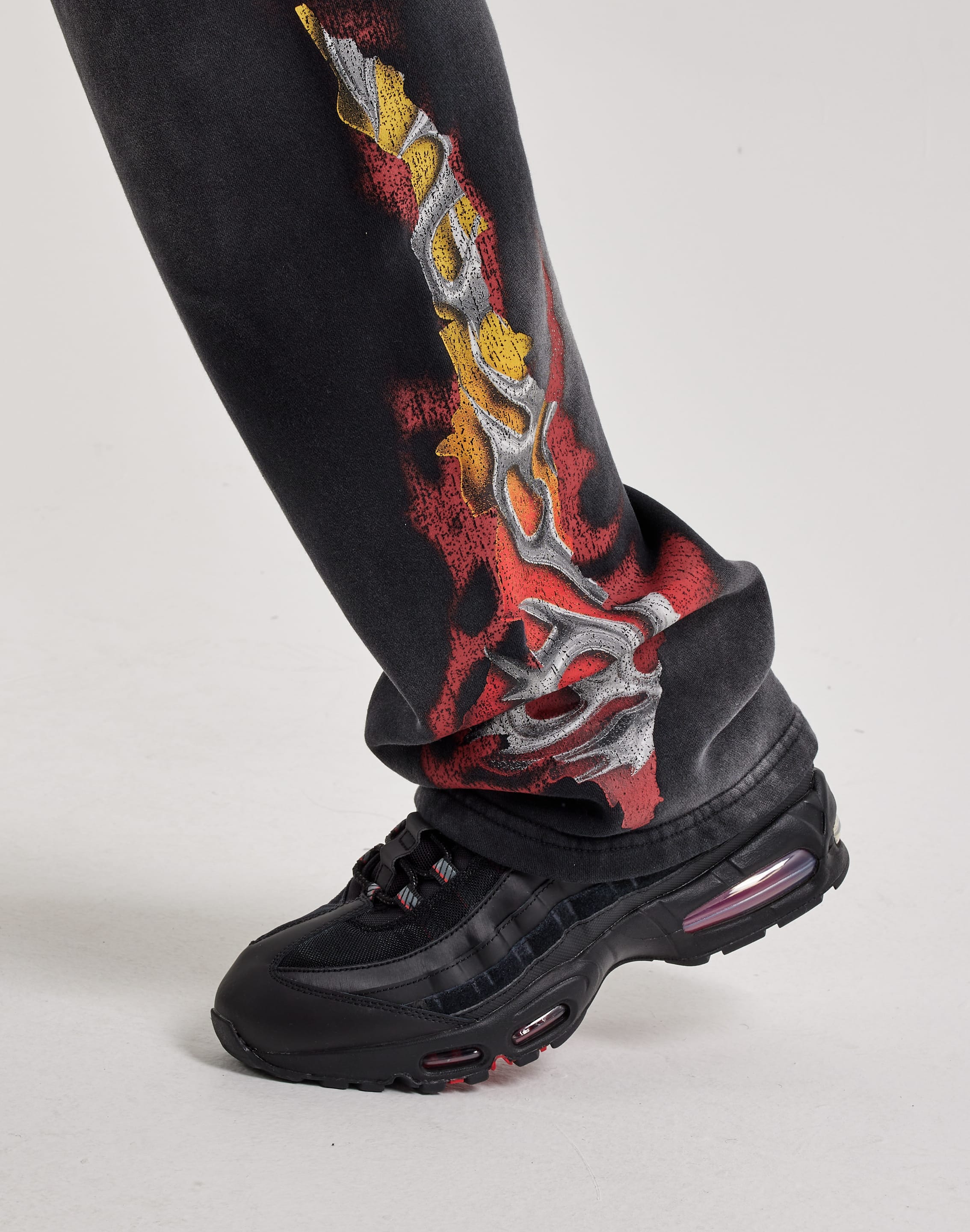 Von Dutch Originals Vintage Wash Fleece Pants