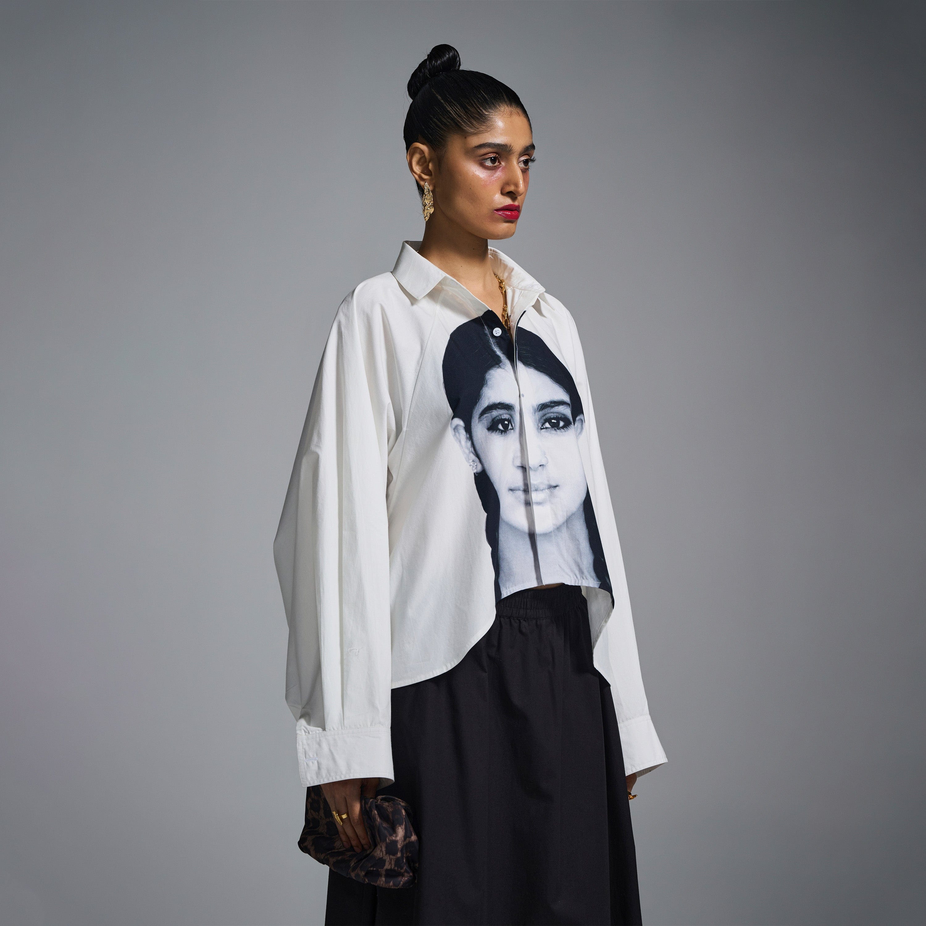 WHITE* The Girl with the Braids cropped oversized shirt - White