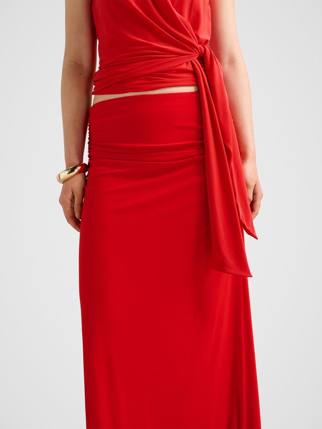 Forever New Mimi Flute Maxi Skirt Red